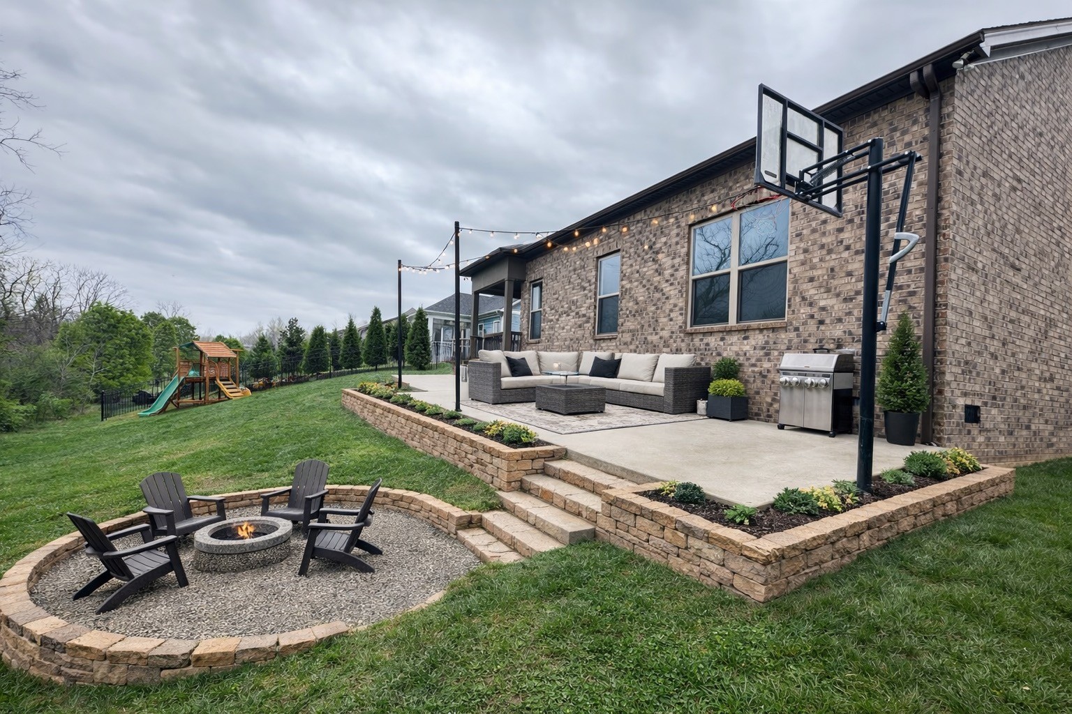 2753 Cloister Lane