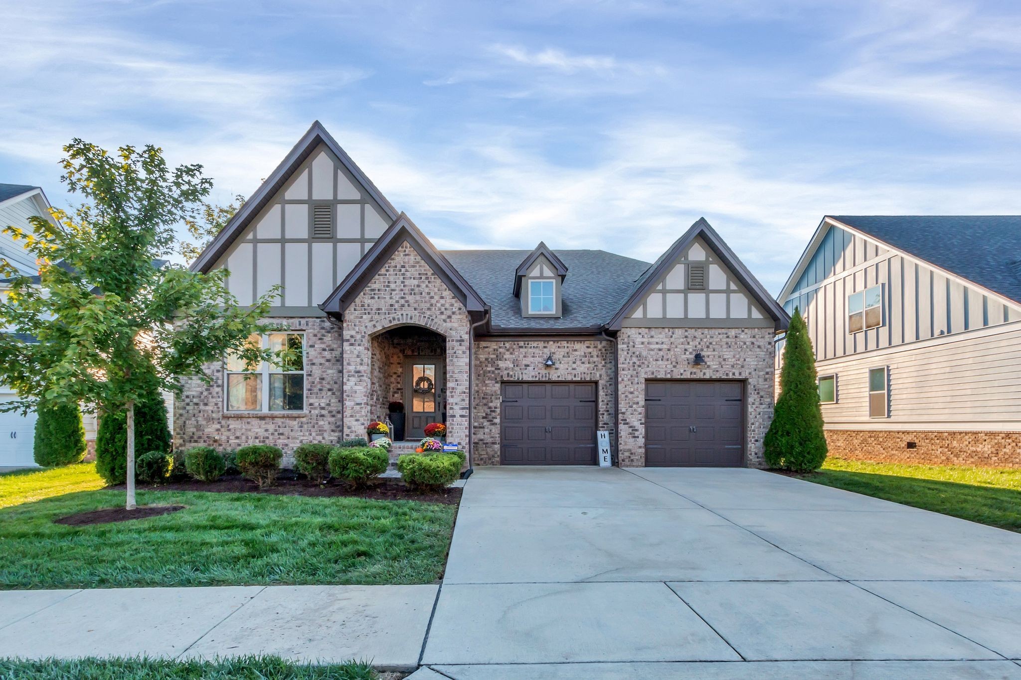 2753 Cloister Lane