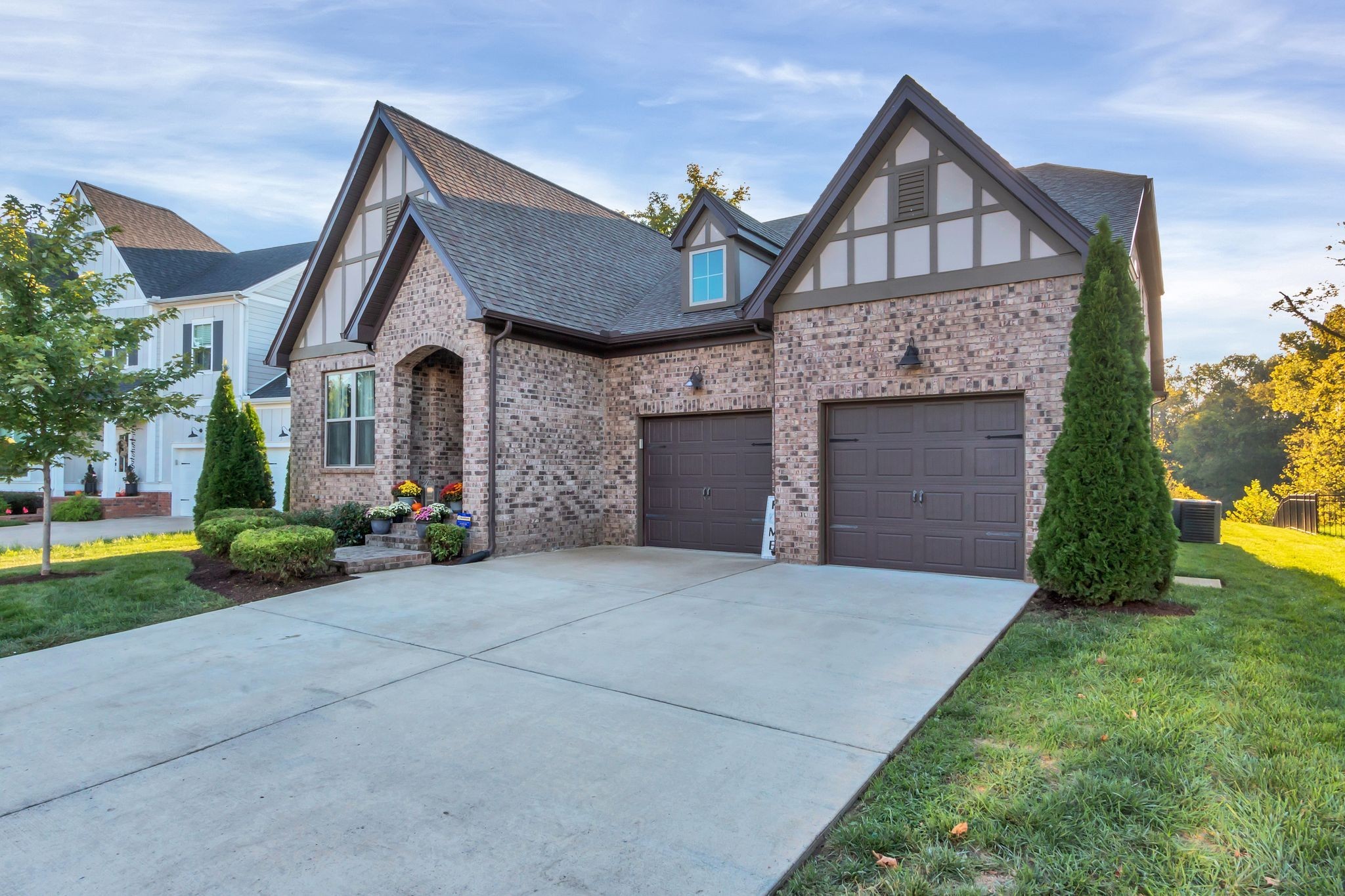 2753 Cloister Lane