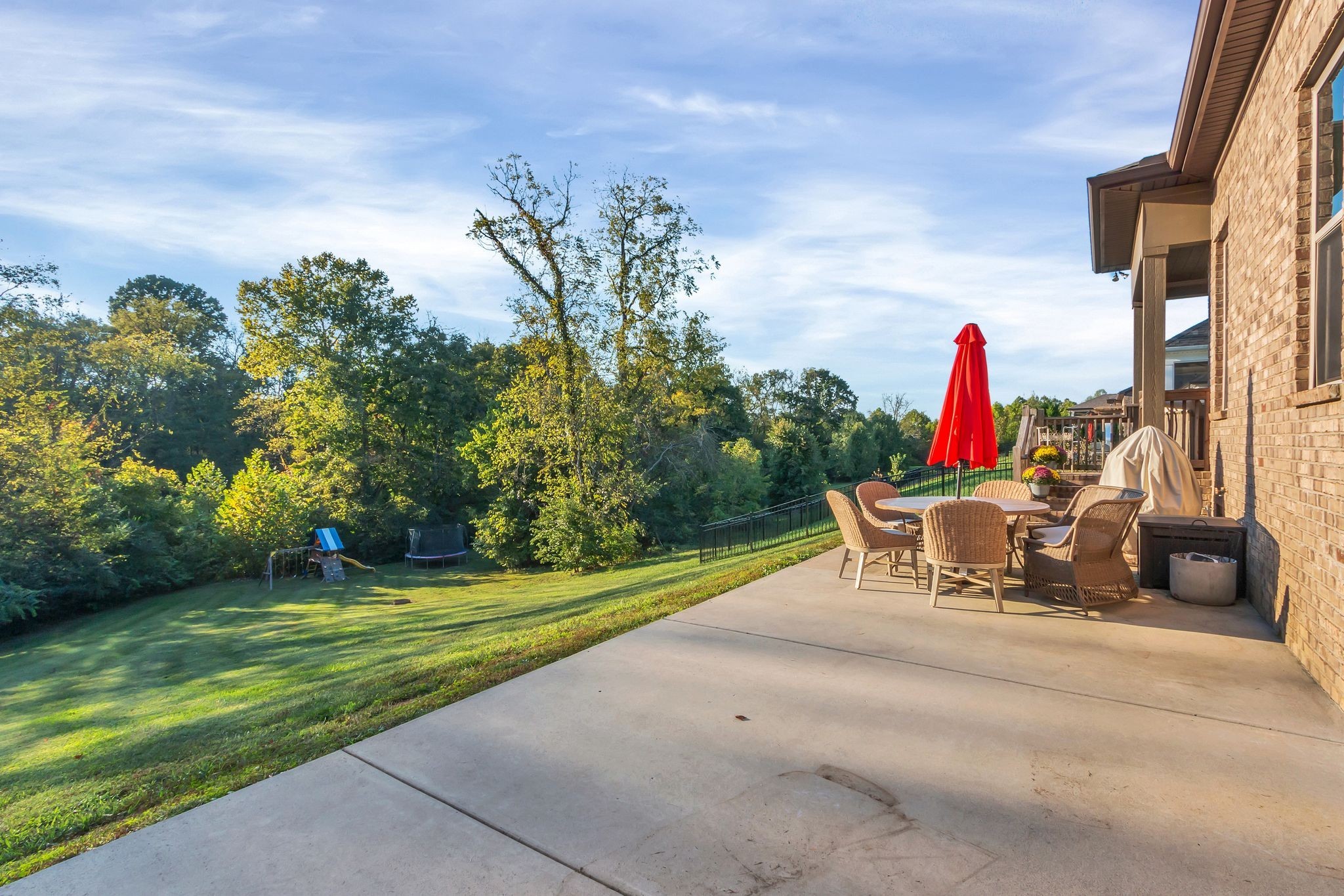 2753 Cloister Lane