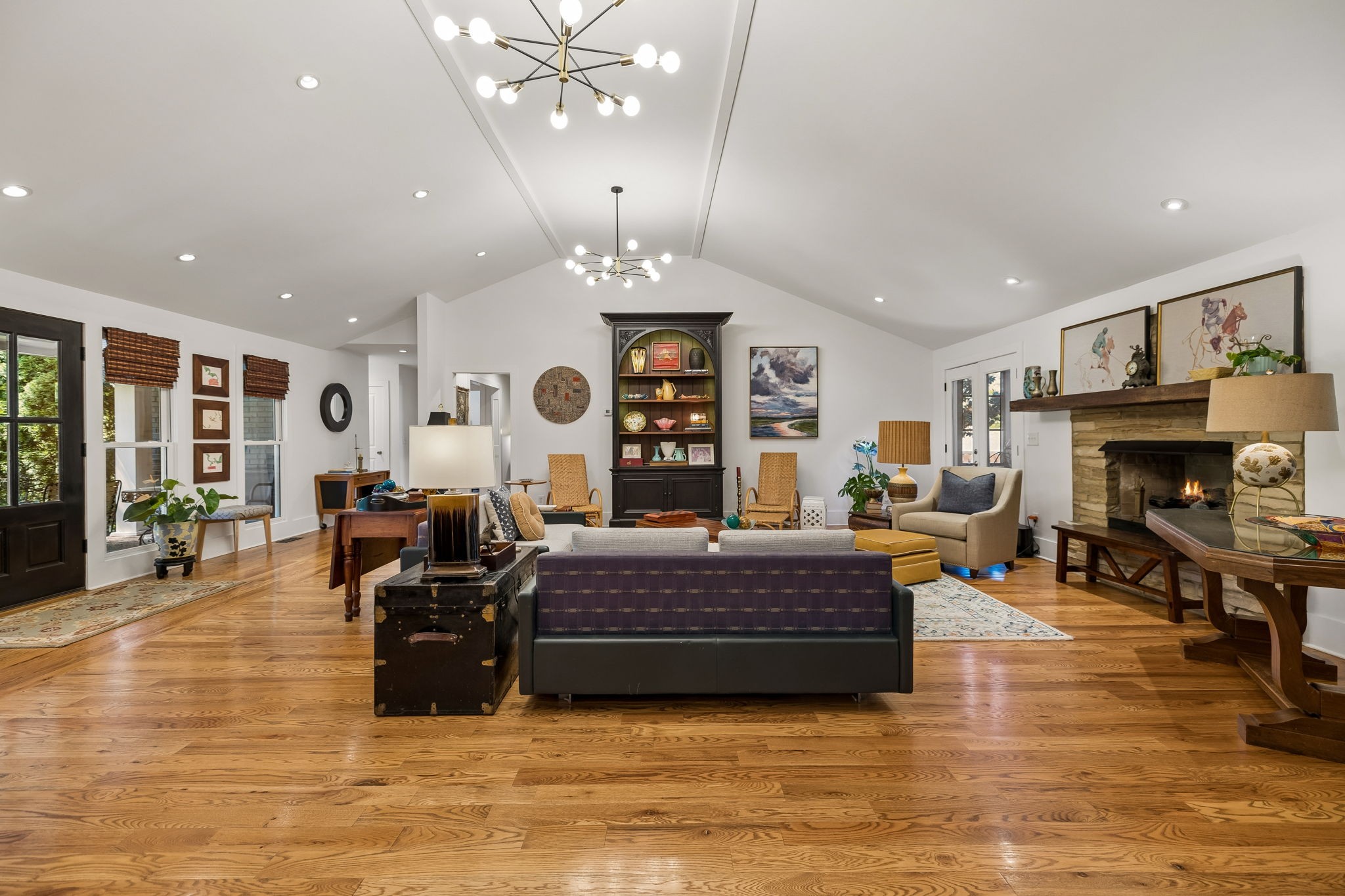 8016 Cloverland Dr