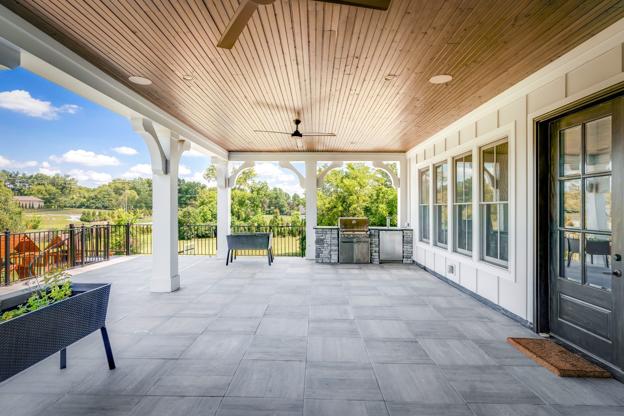 504 Doubleday Lane