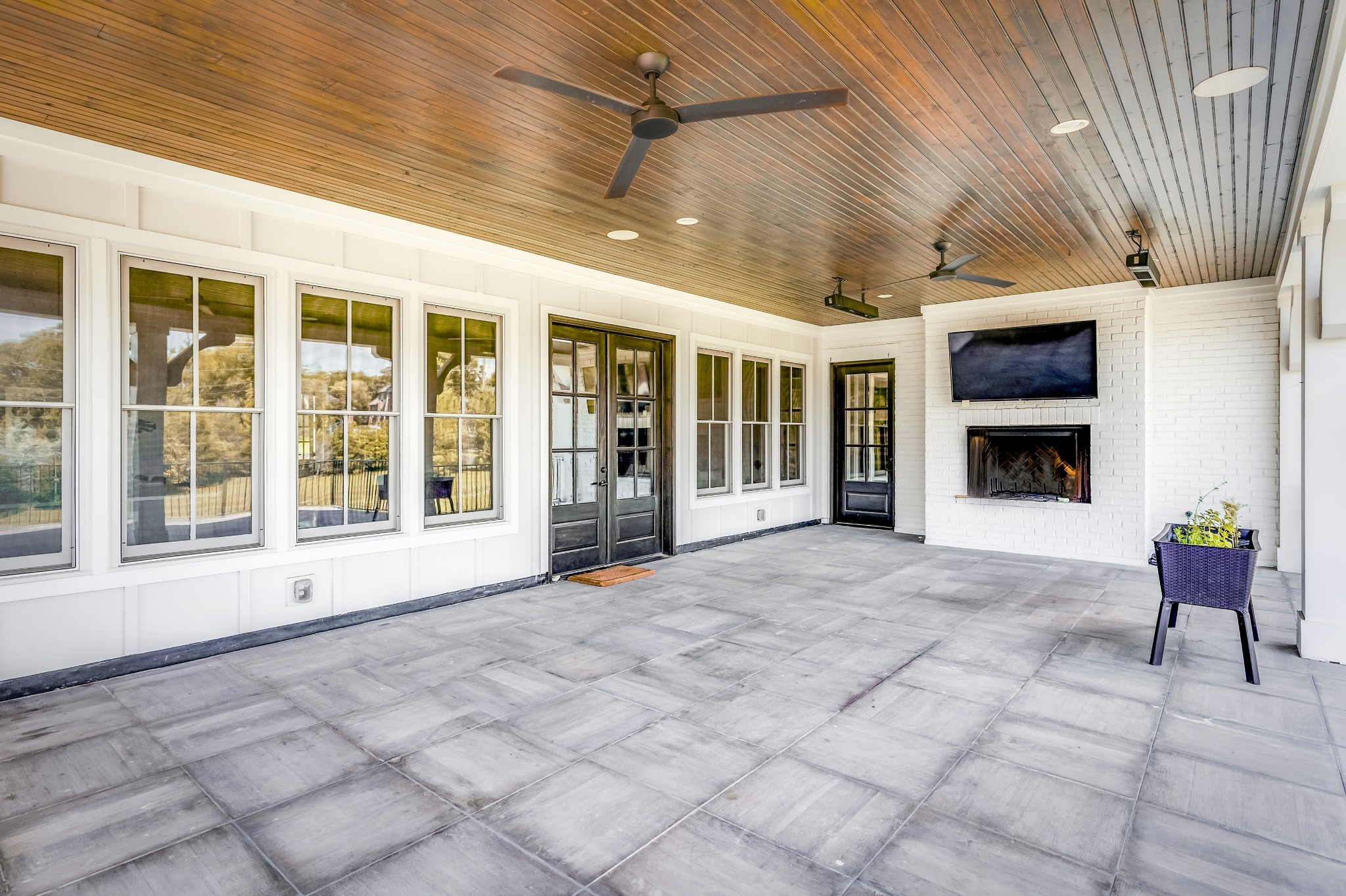 504 Doubleday Lane