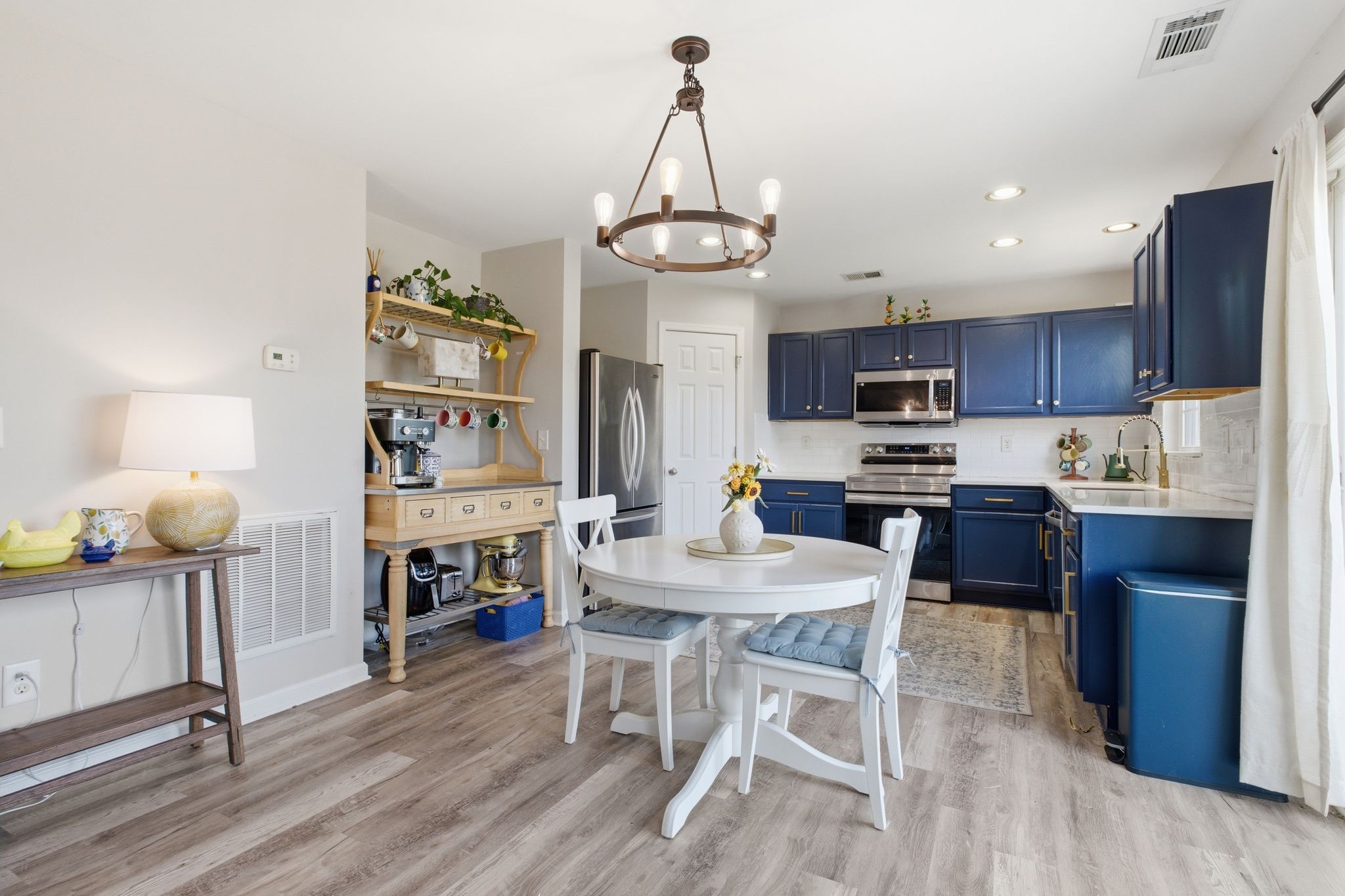 657 Wolfeboro Ln