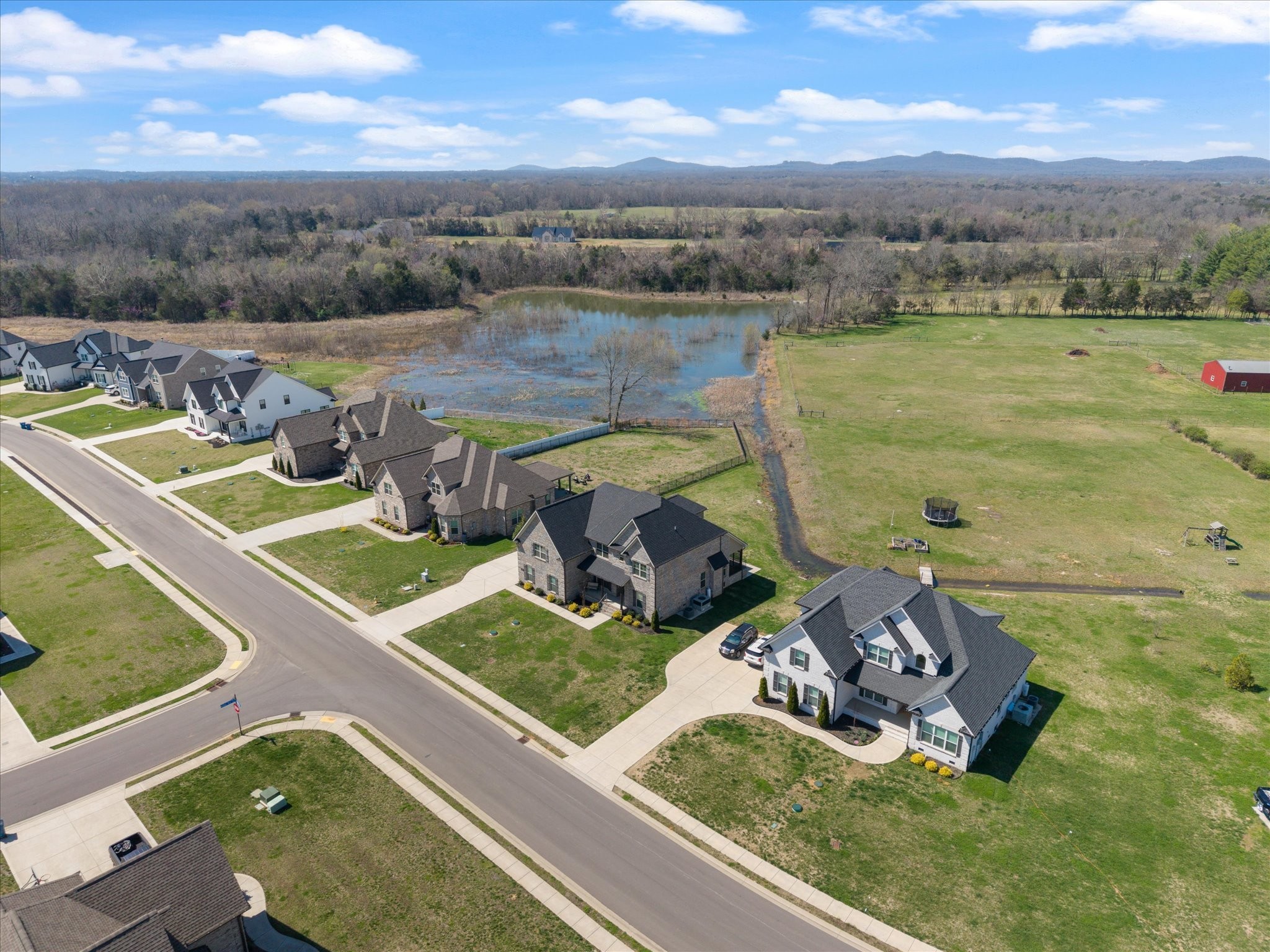 1901 Rhonda Dr