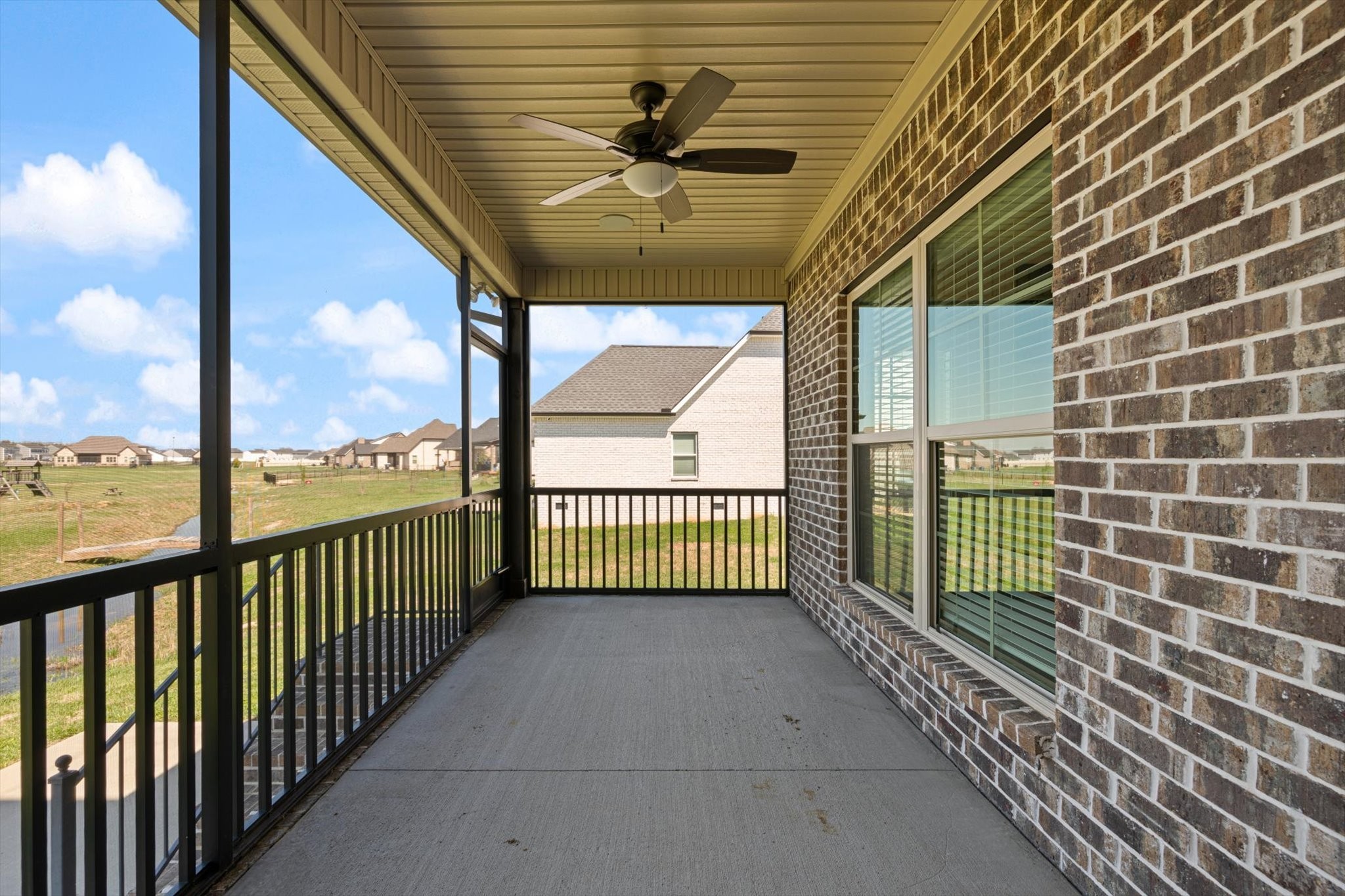 1901 Rhonda Dr