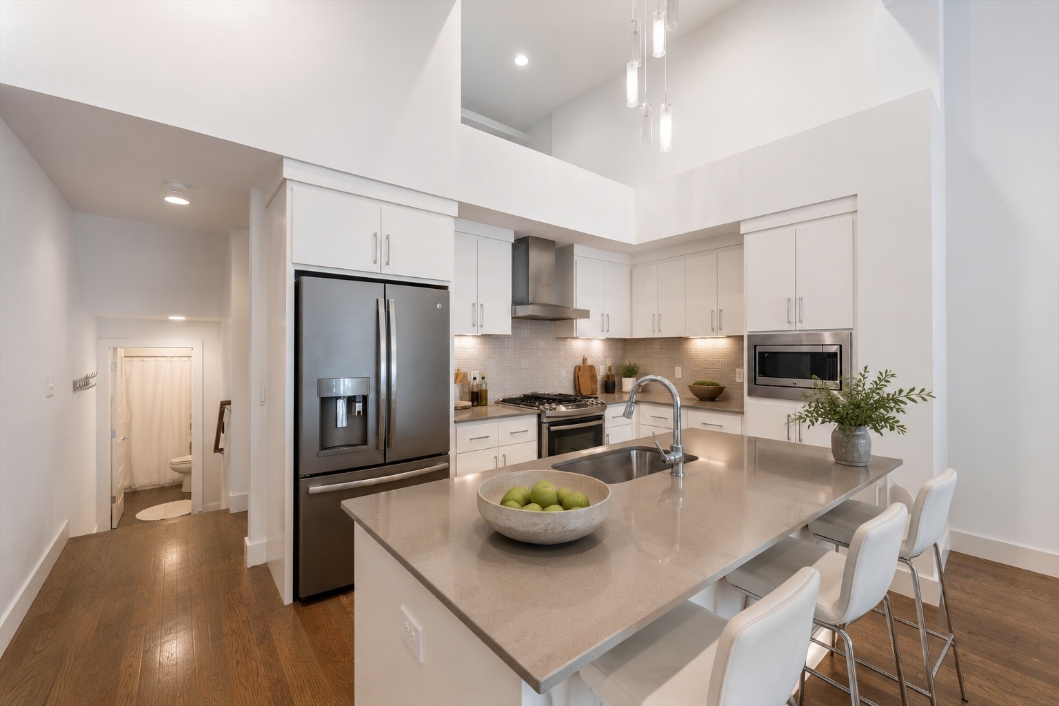 405 Avoca St Unit: 4