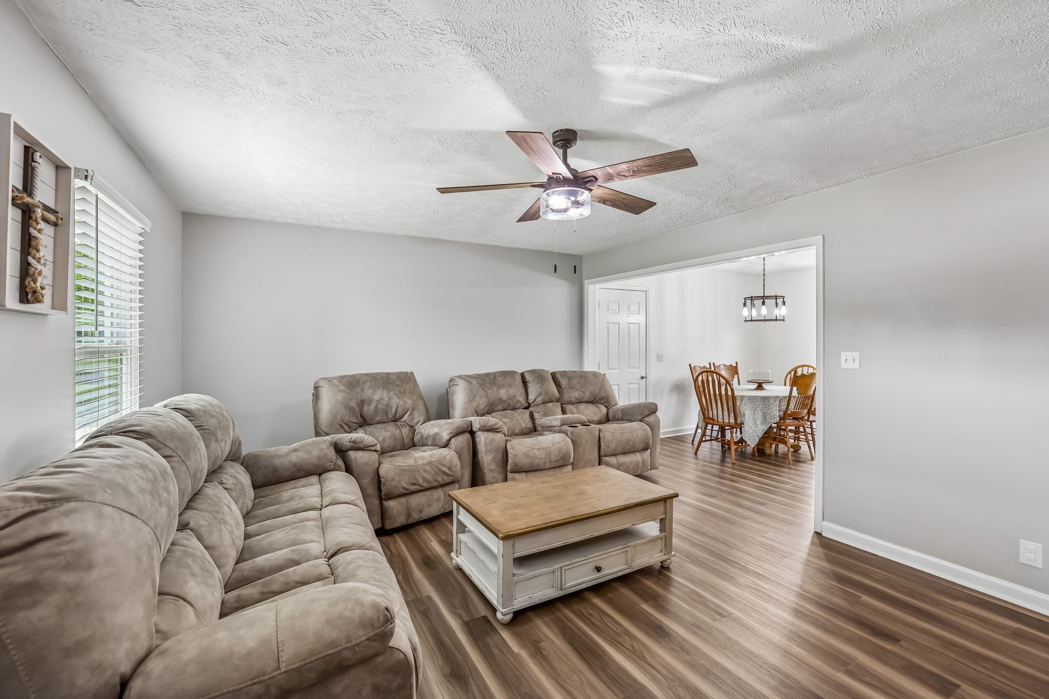 110 Ballard Ct