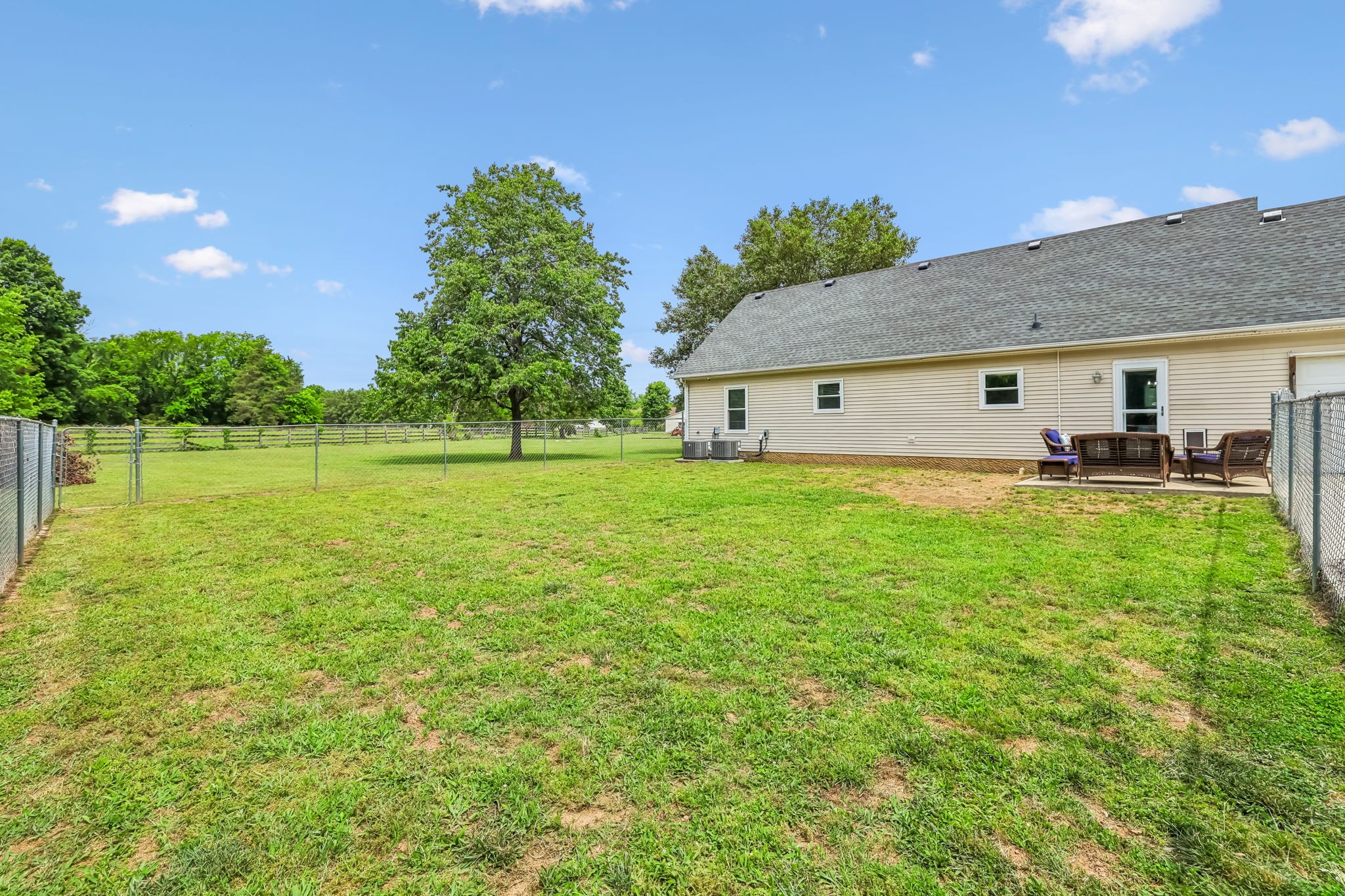 110 Ballard Ct