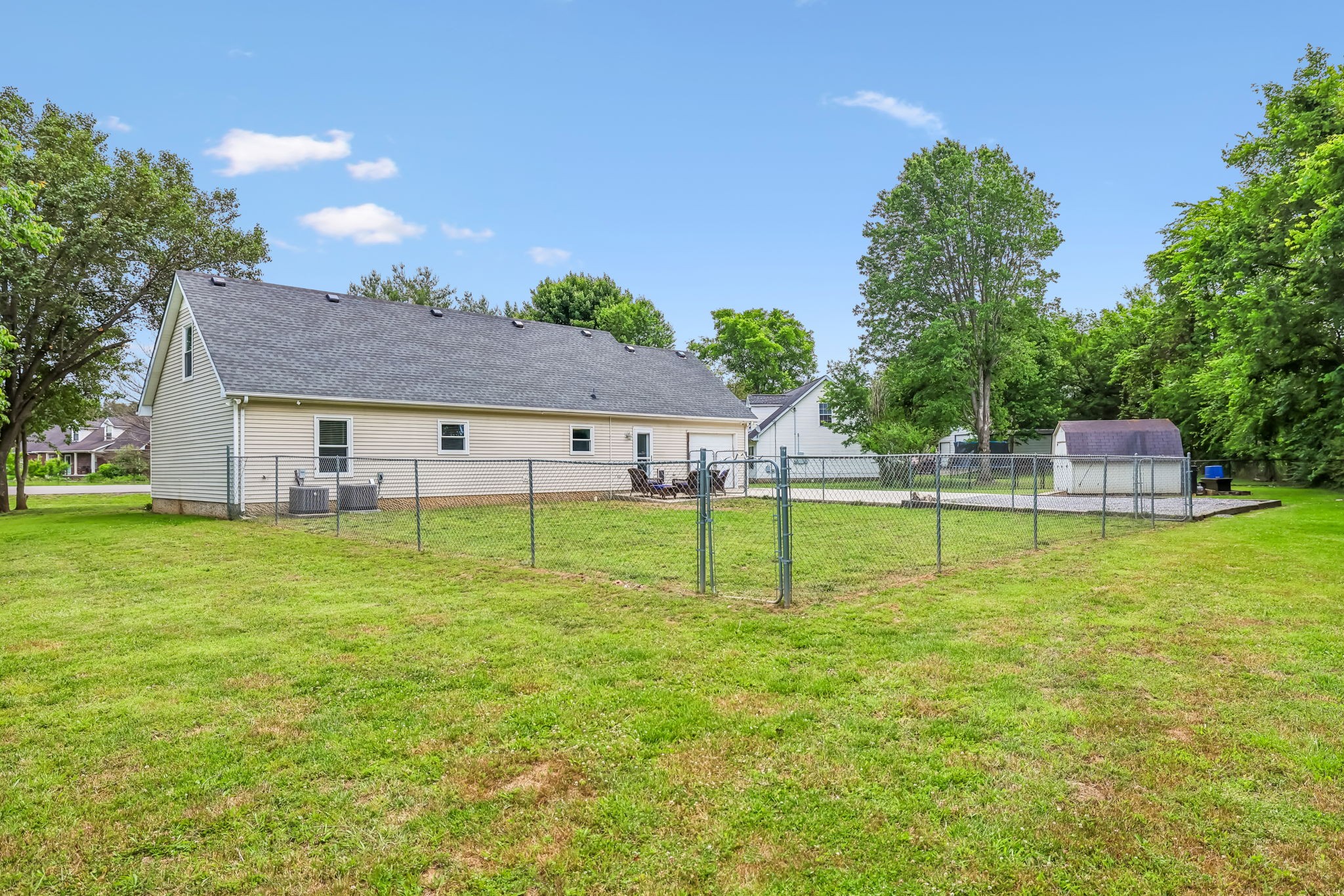 110 Ballard Ct