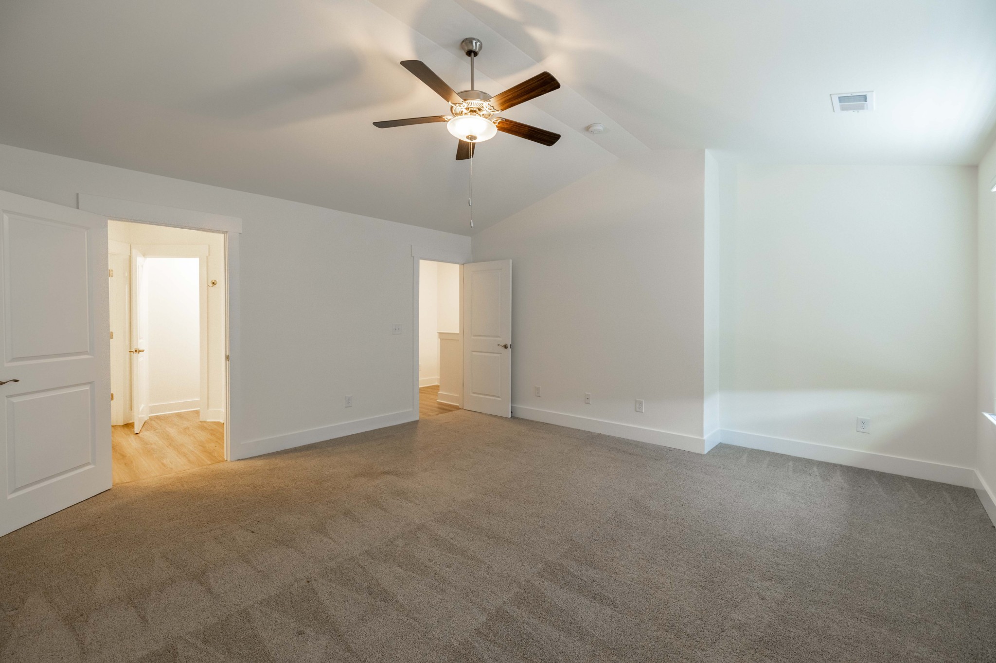 1079 Sweetleaf Dr