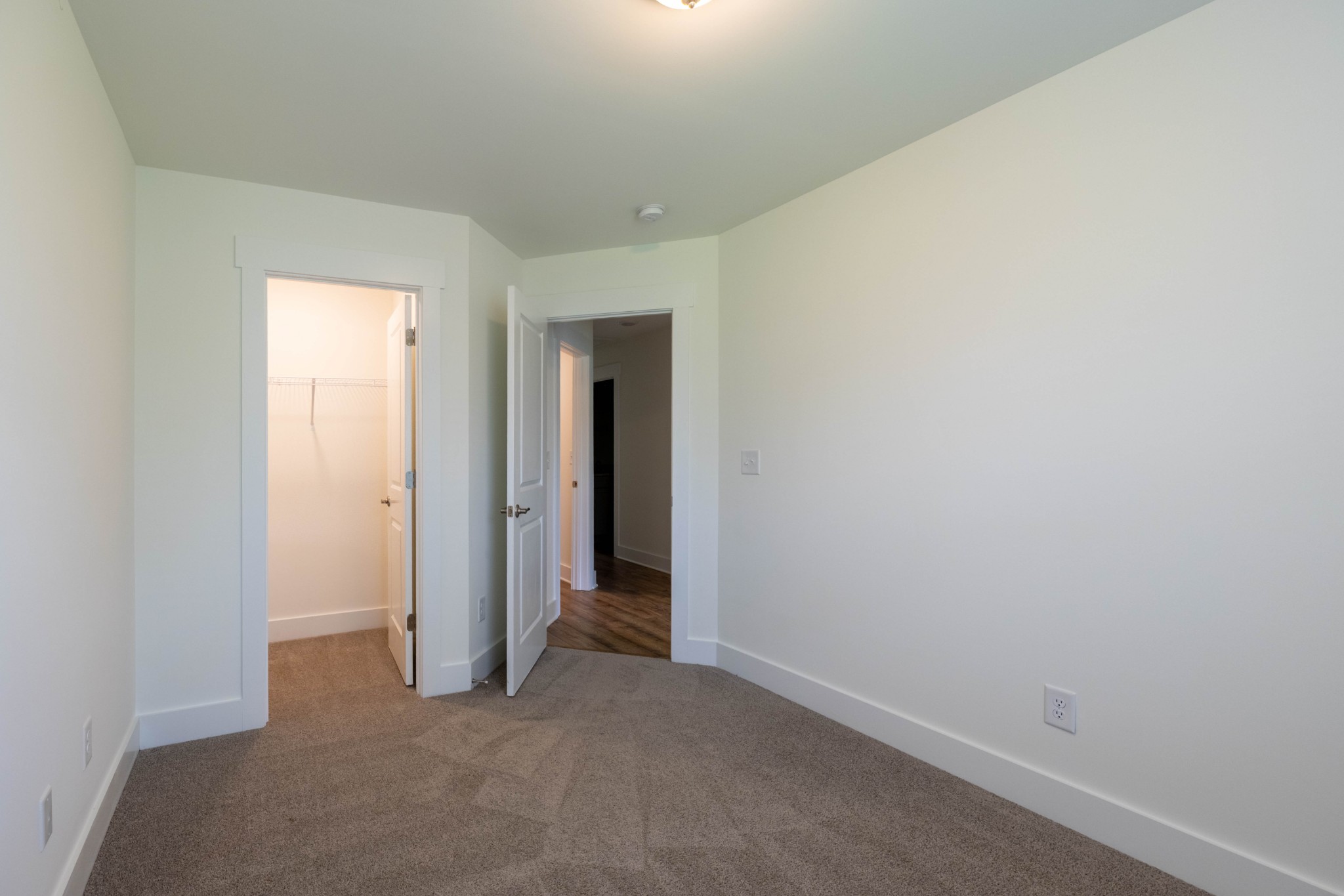 1109 Sweetleaf Dr