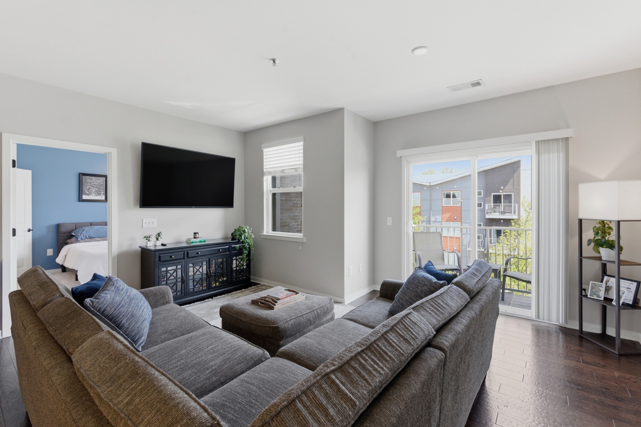 1118 Litton Ave Unit: 318