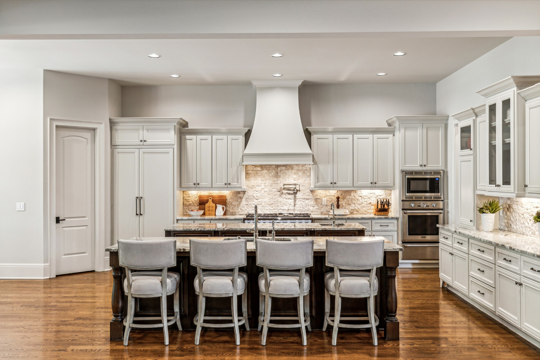 822 Windstone Blvd