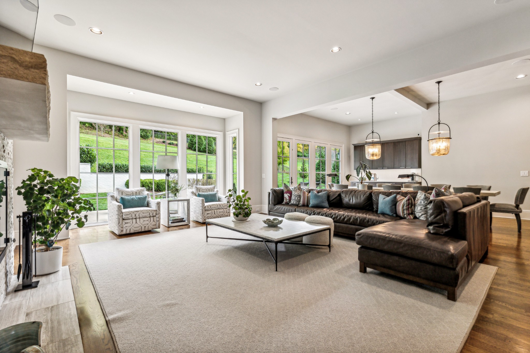 822 Windstone Blvd