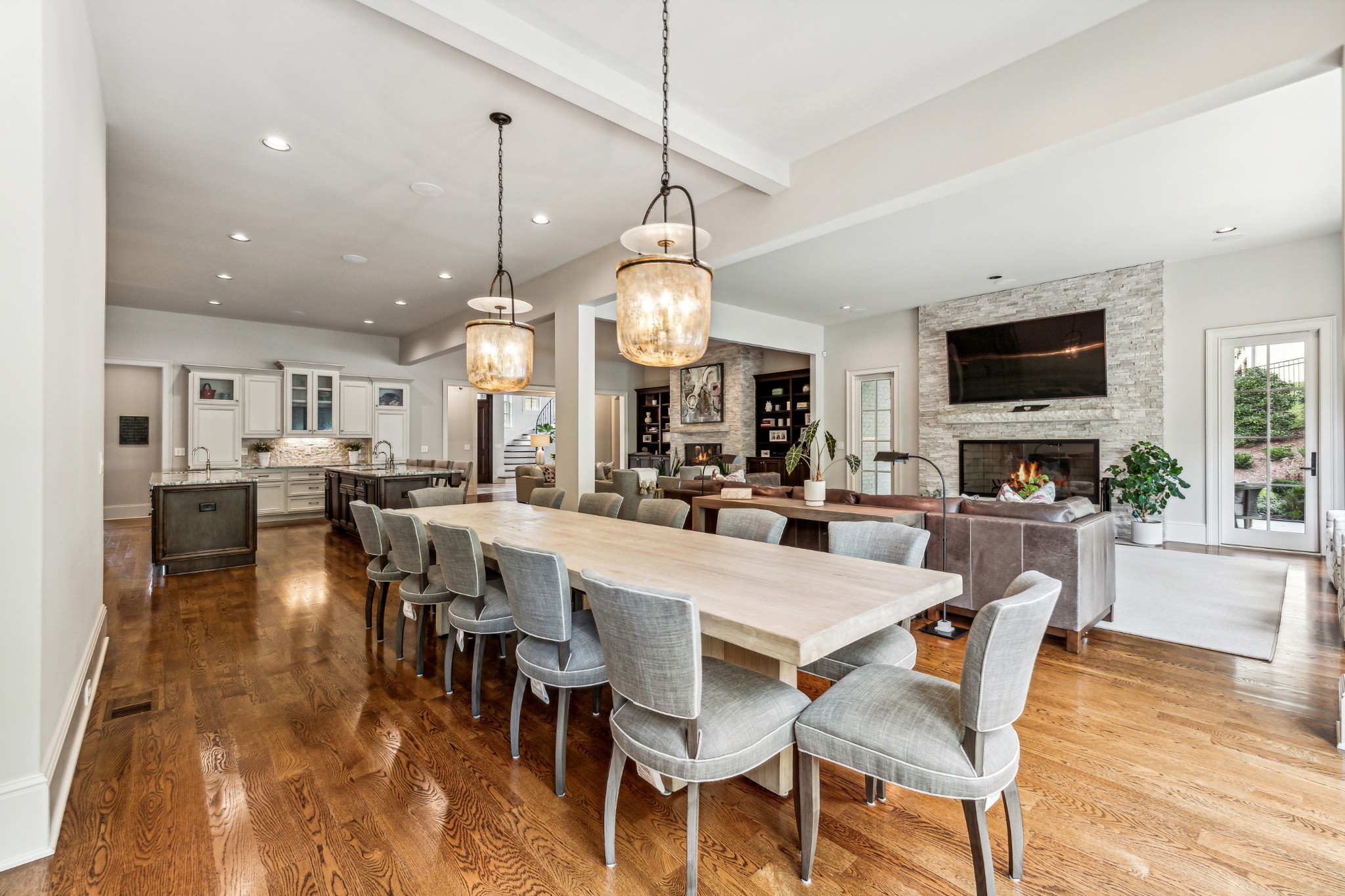 822 Windstone Blvd