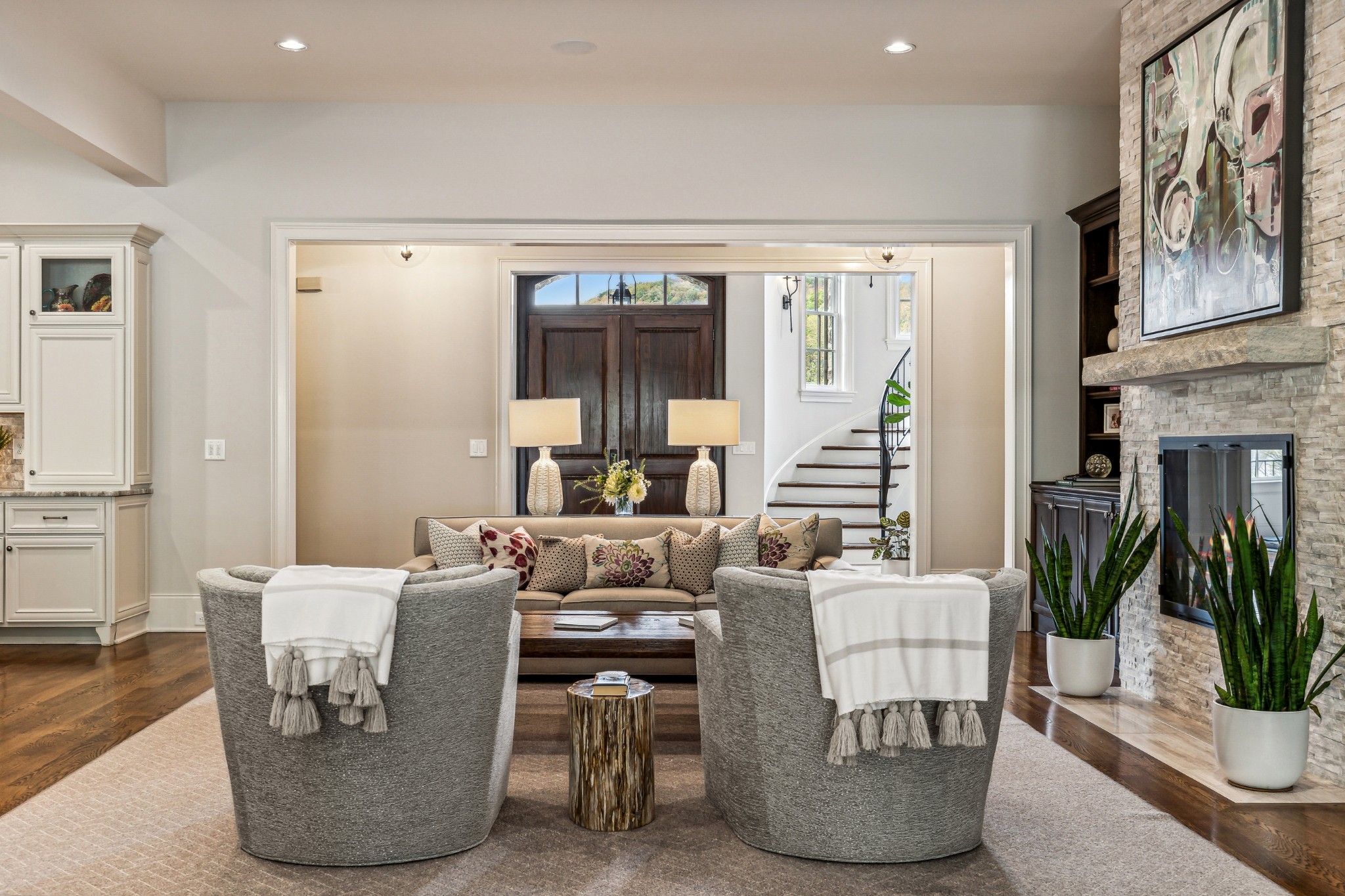 822 Windstone Blvd