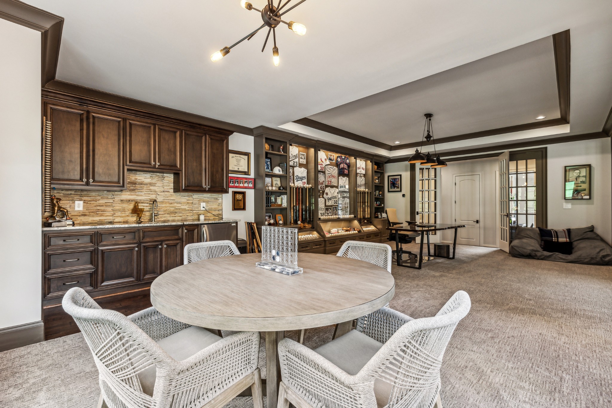 822 Windstone Blvd