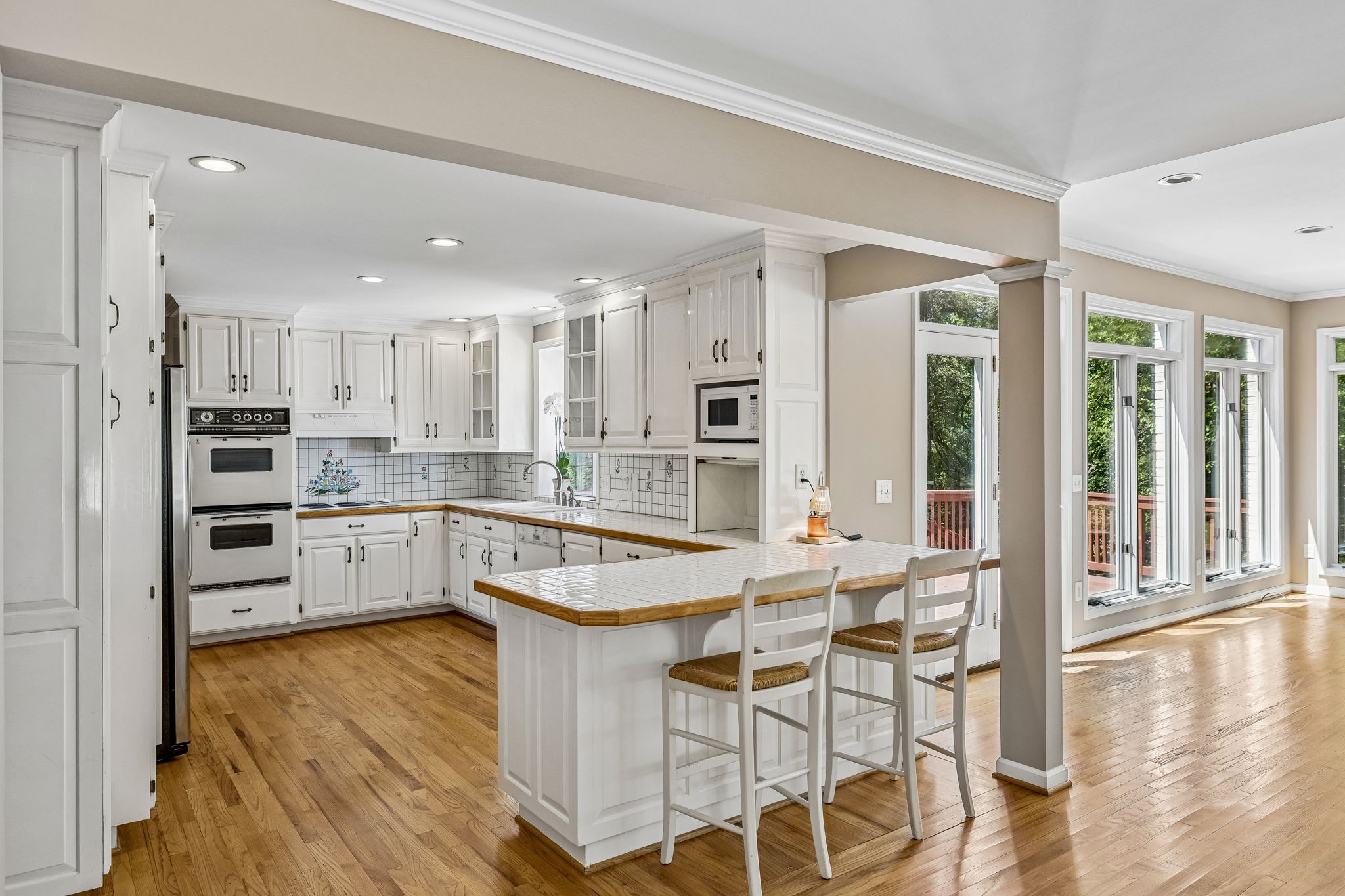 2397 Foxhaven Dr