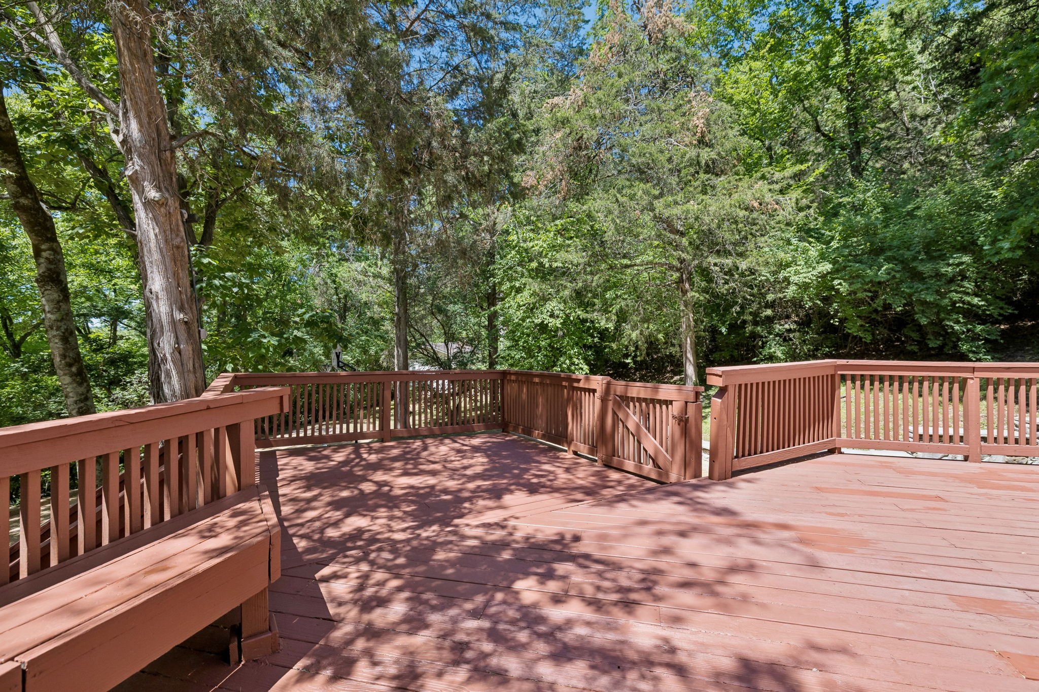 2397 Foxhaven Dr