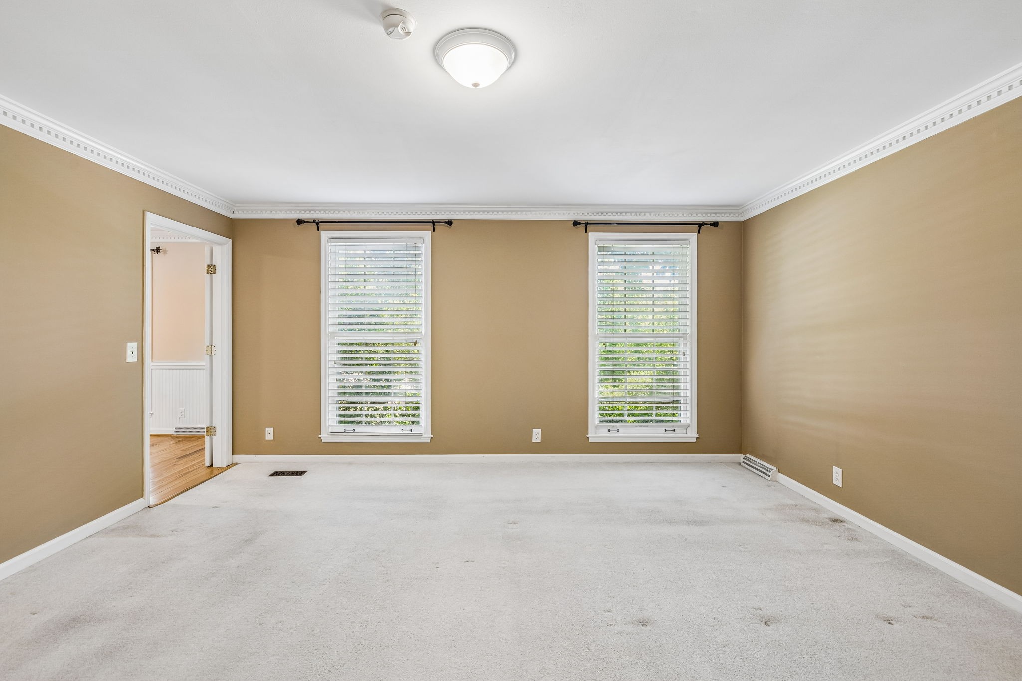 2397 Foxhaven Dr