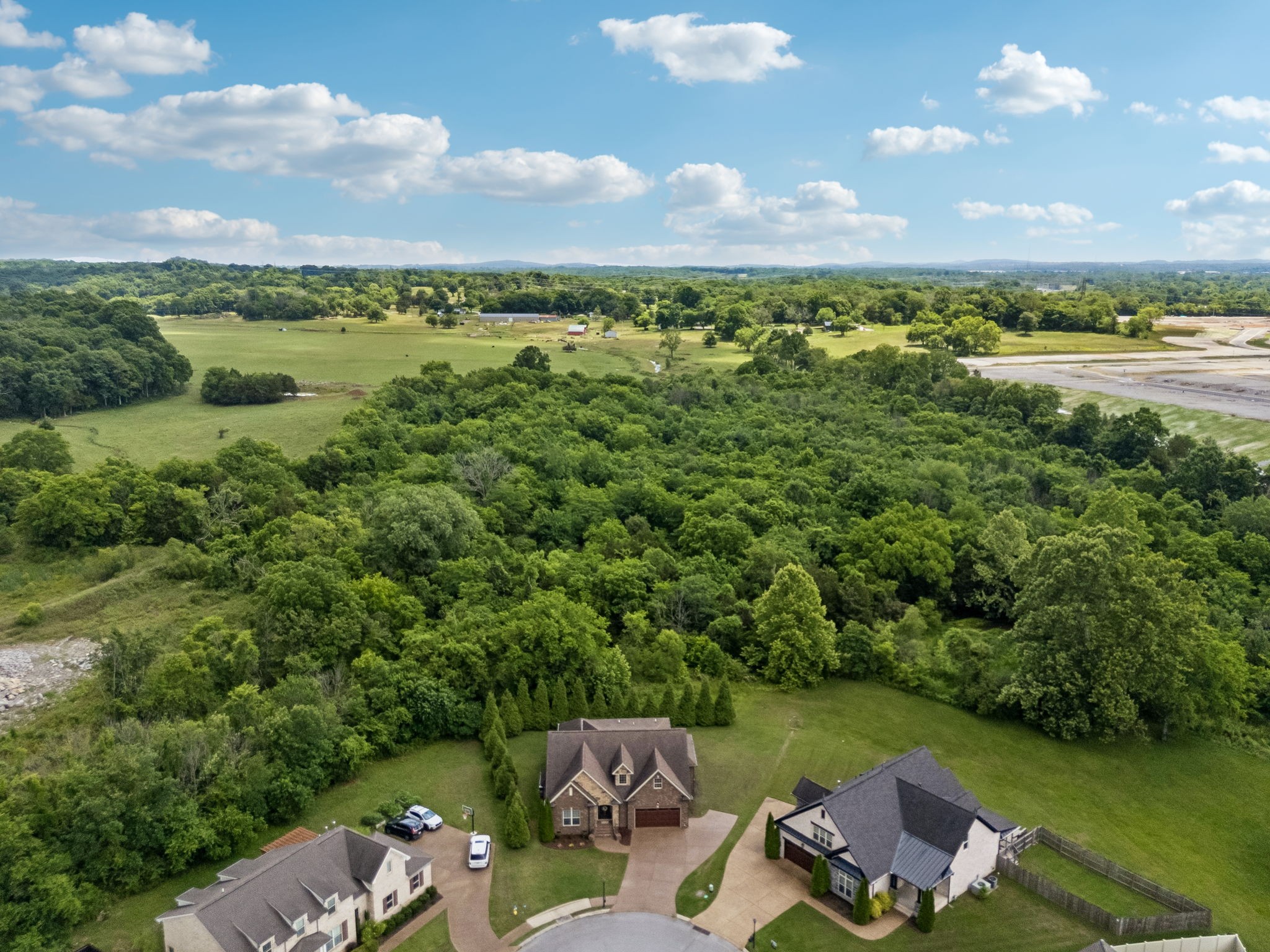 3141 Hidden Creek Dr