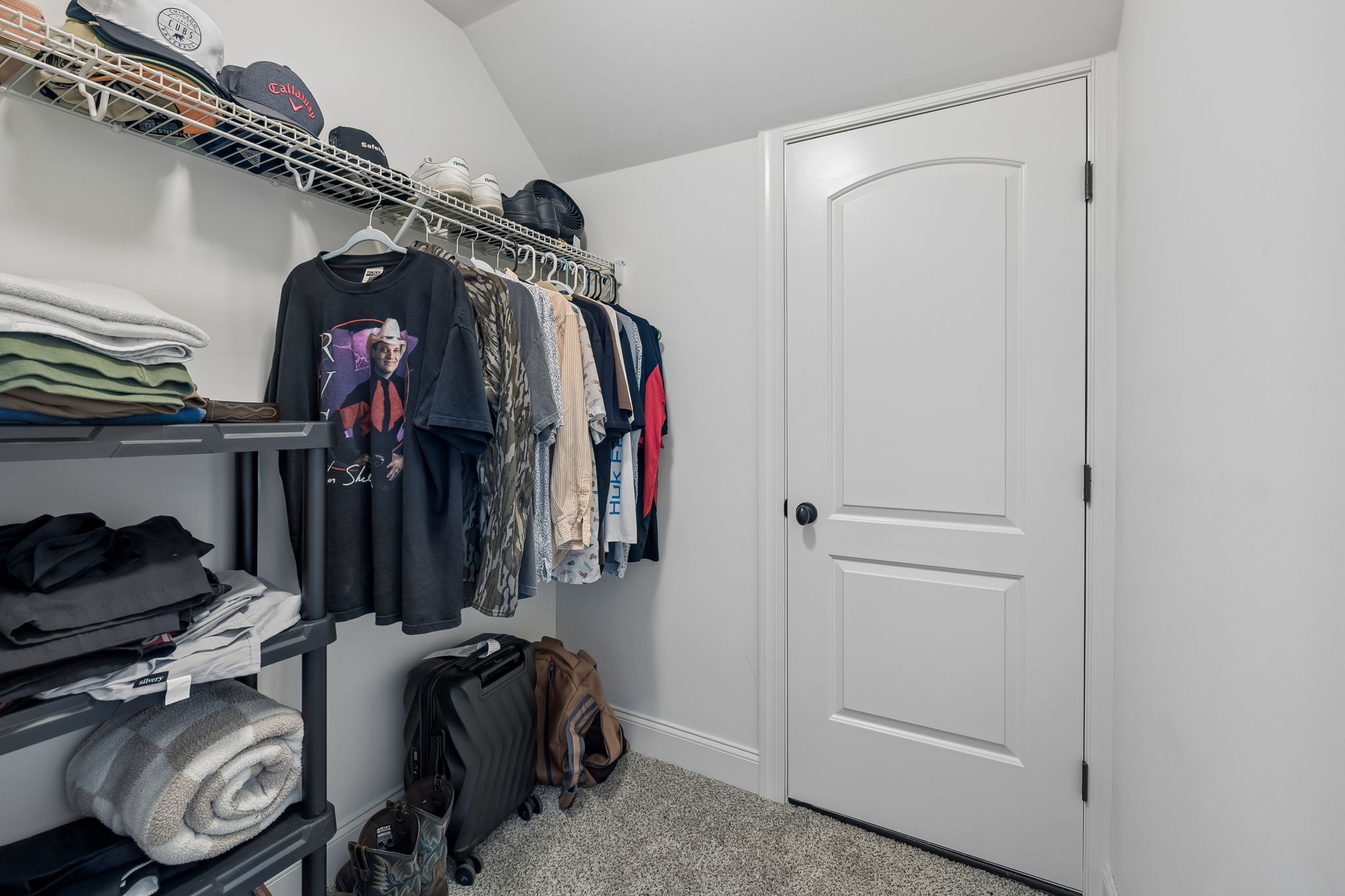 3141 Hidden Creek Dr