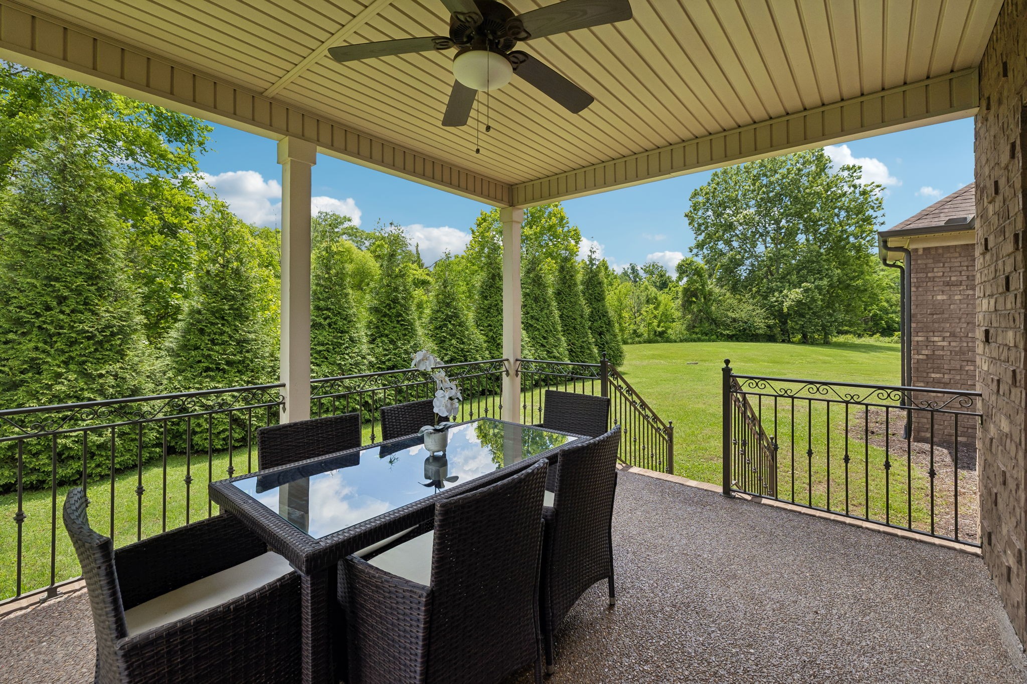 3141 Hidden Creek Dr
