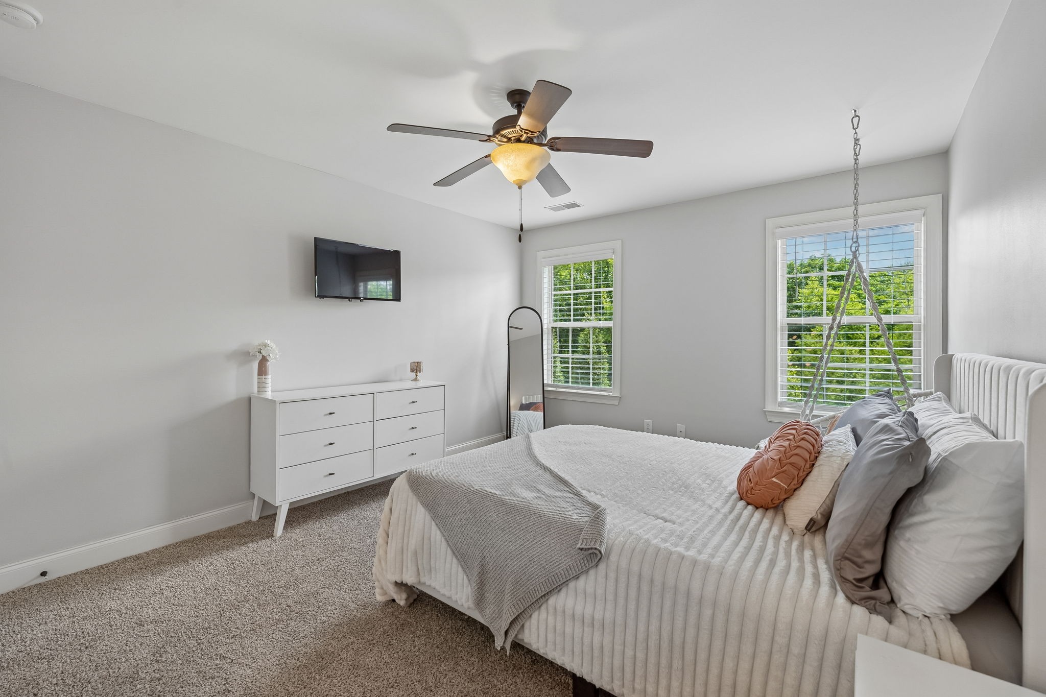 3141 Hidden Creek Dr