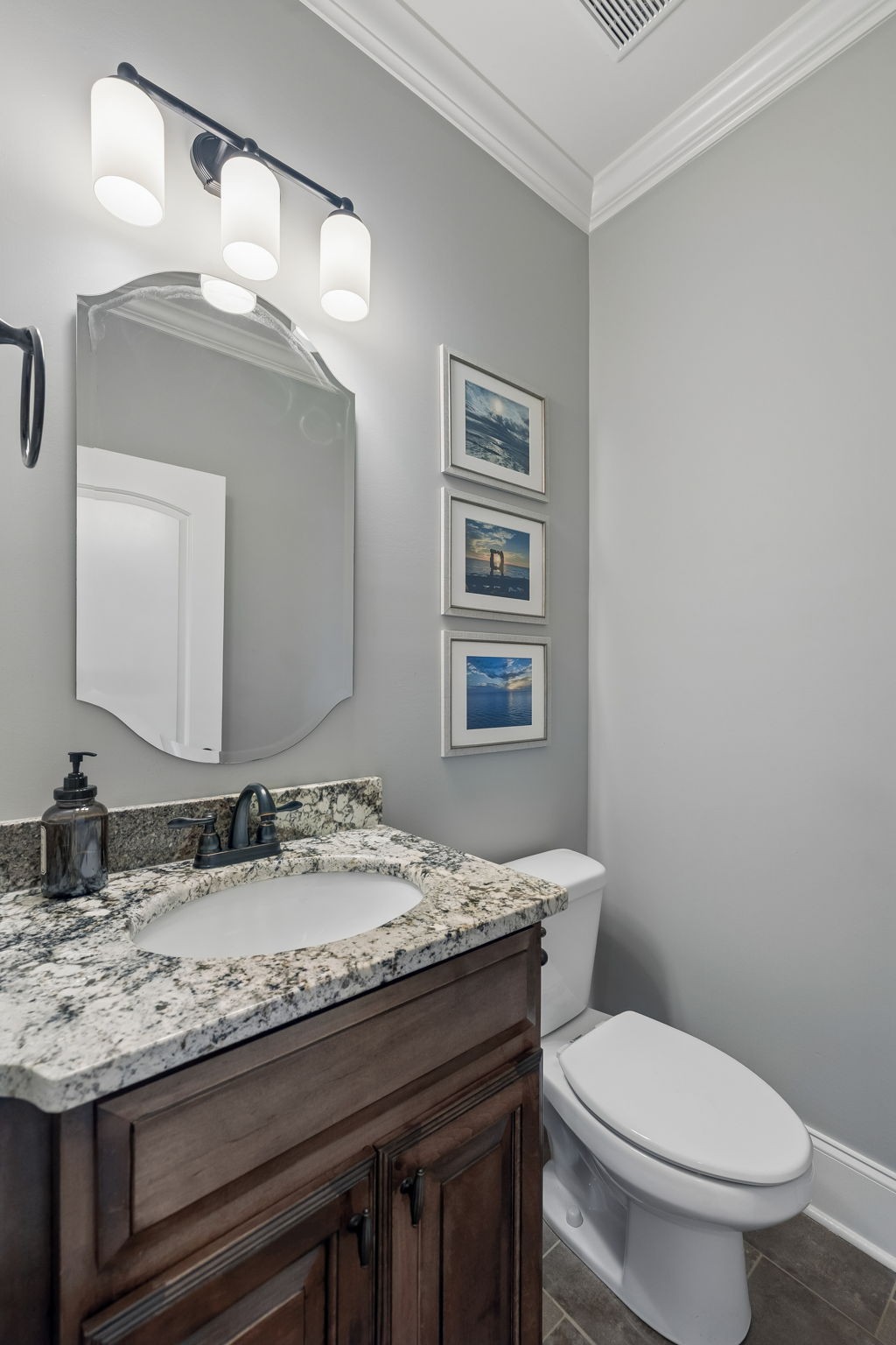 3141 Hidden Creek Dr