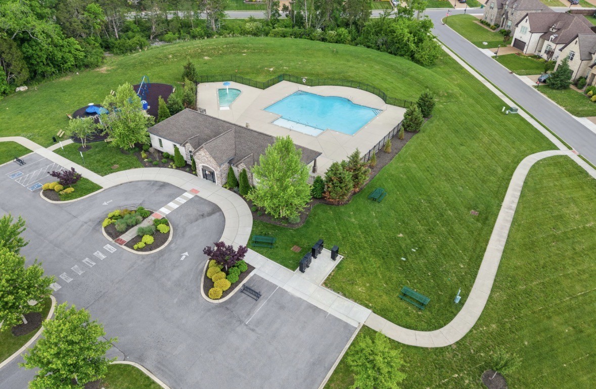 3141 Hidden Creek Dr