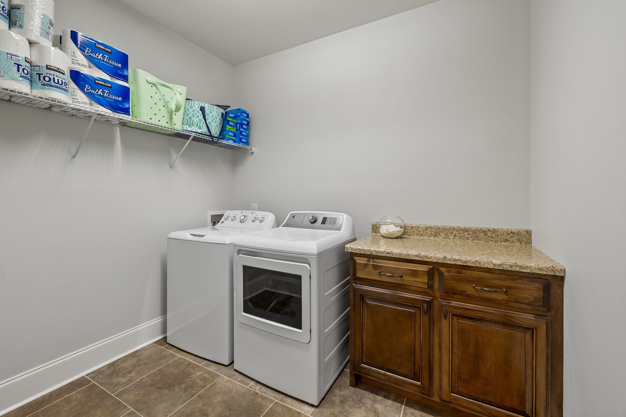 3141 Hidden Creek Dr