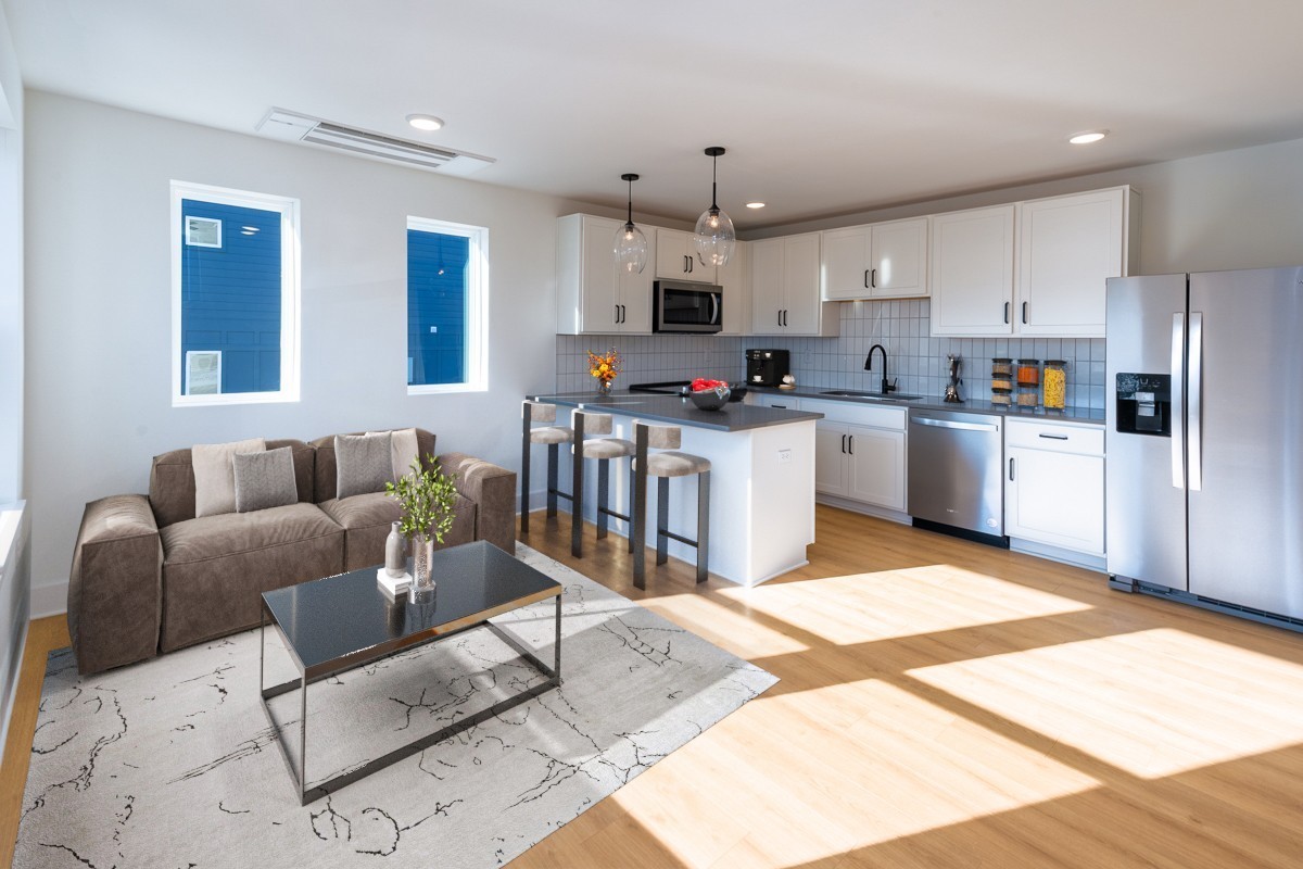 102 Duke St Unit: 8