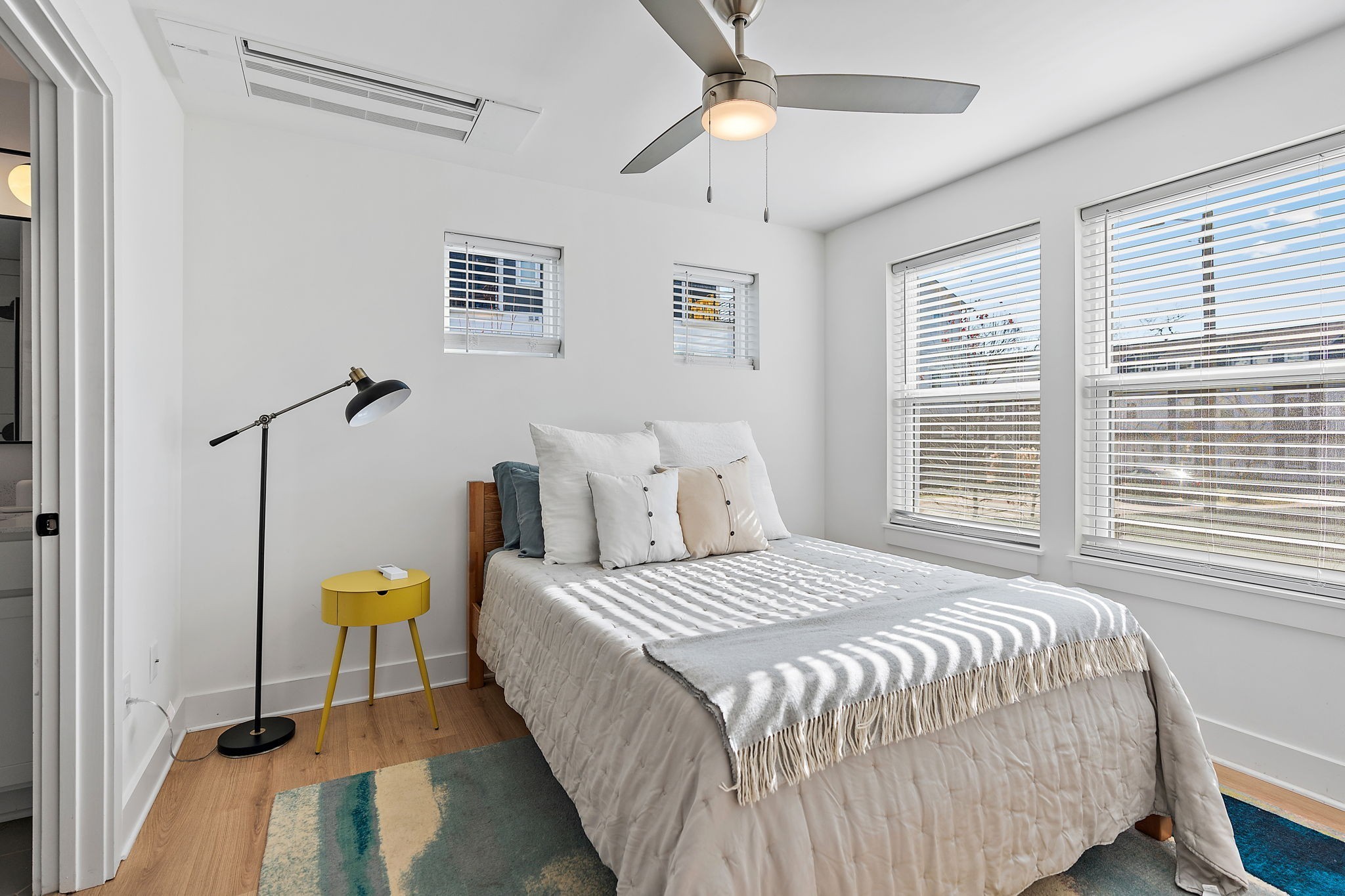 102 Duke St Unit: 8