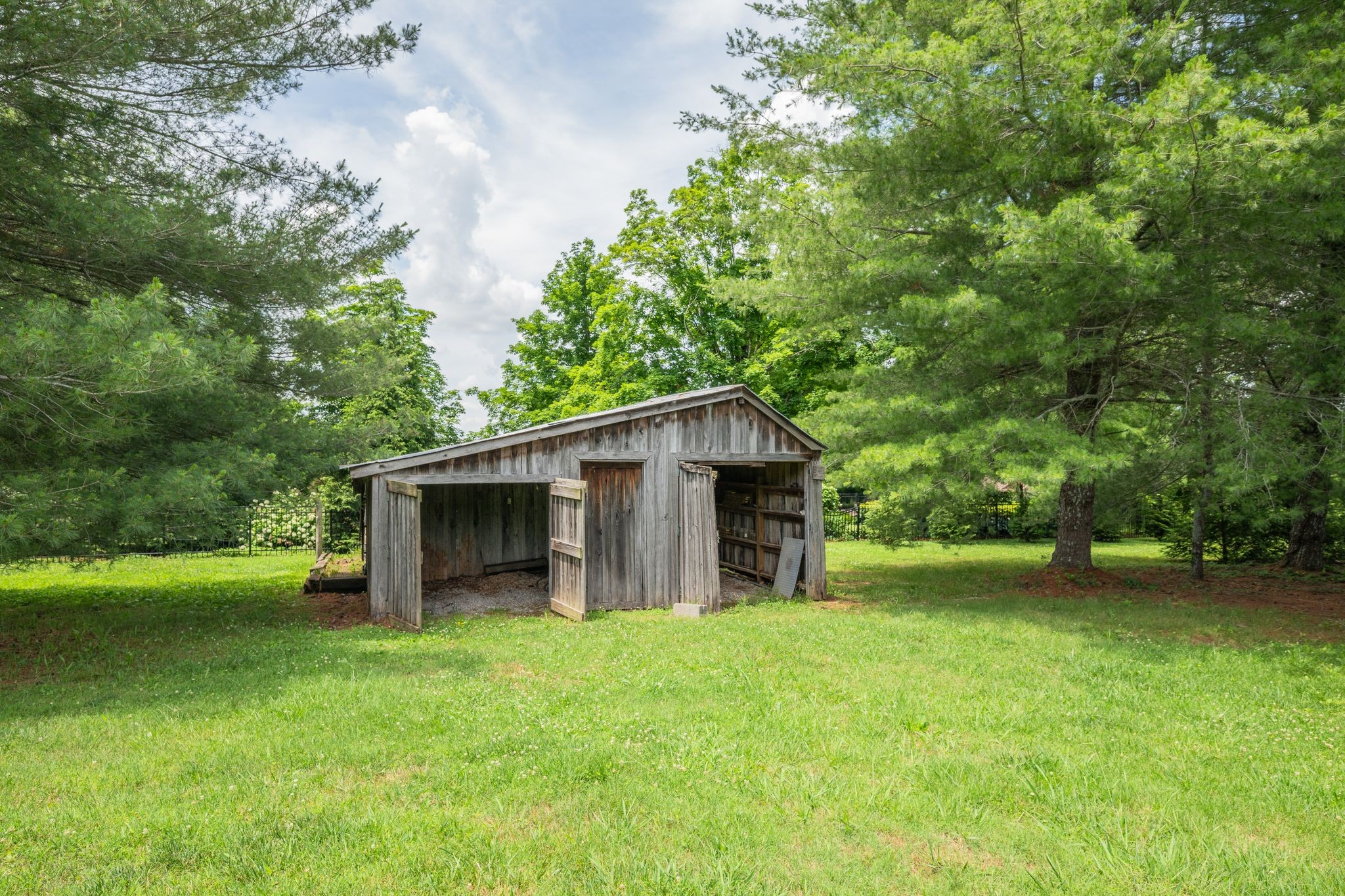 9133 Twelve Corners Rd