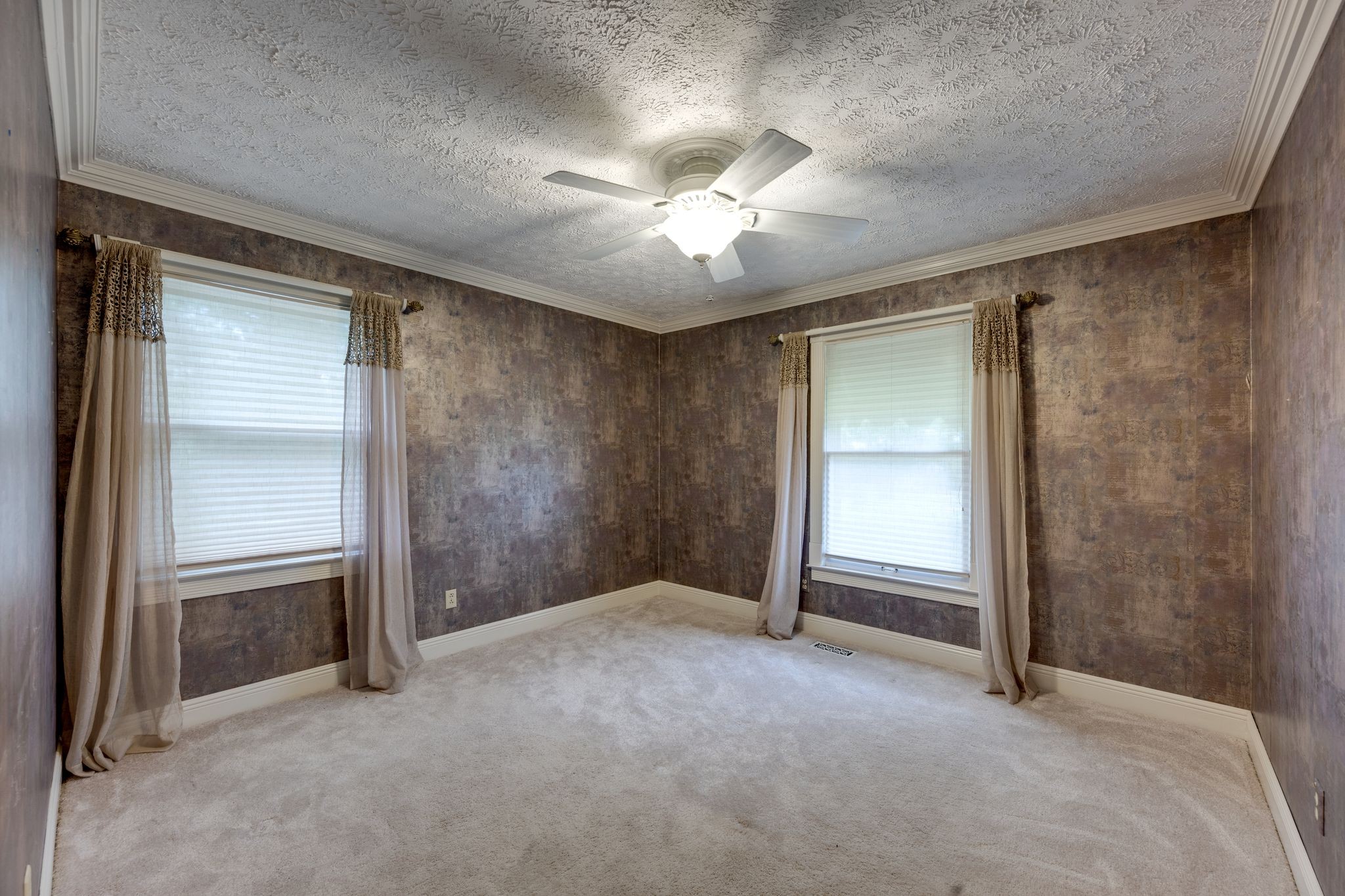 9133 Twelve Corners Rd