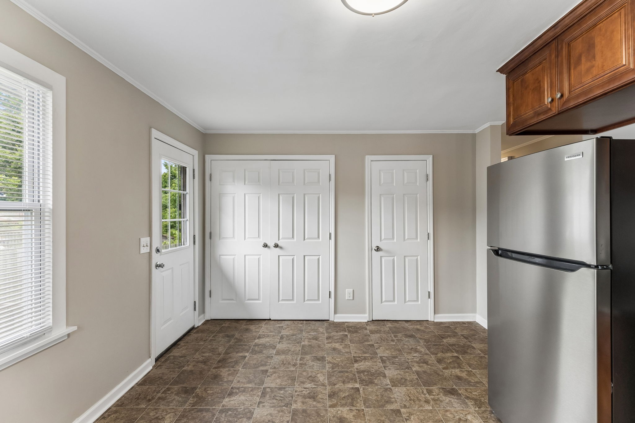 106 Jordan Ave