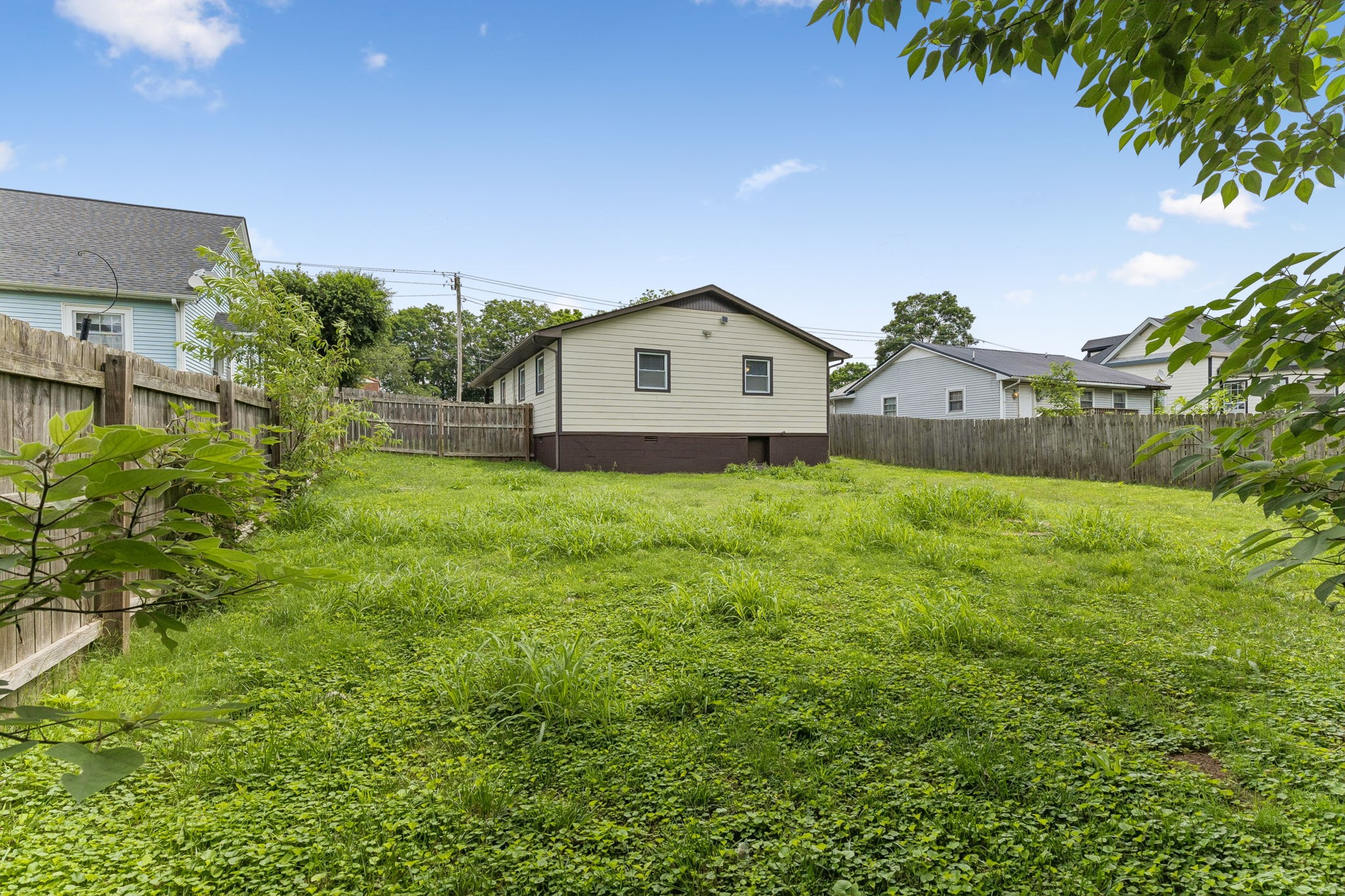 106 Jordan Ave