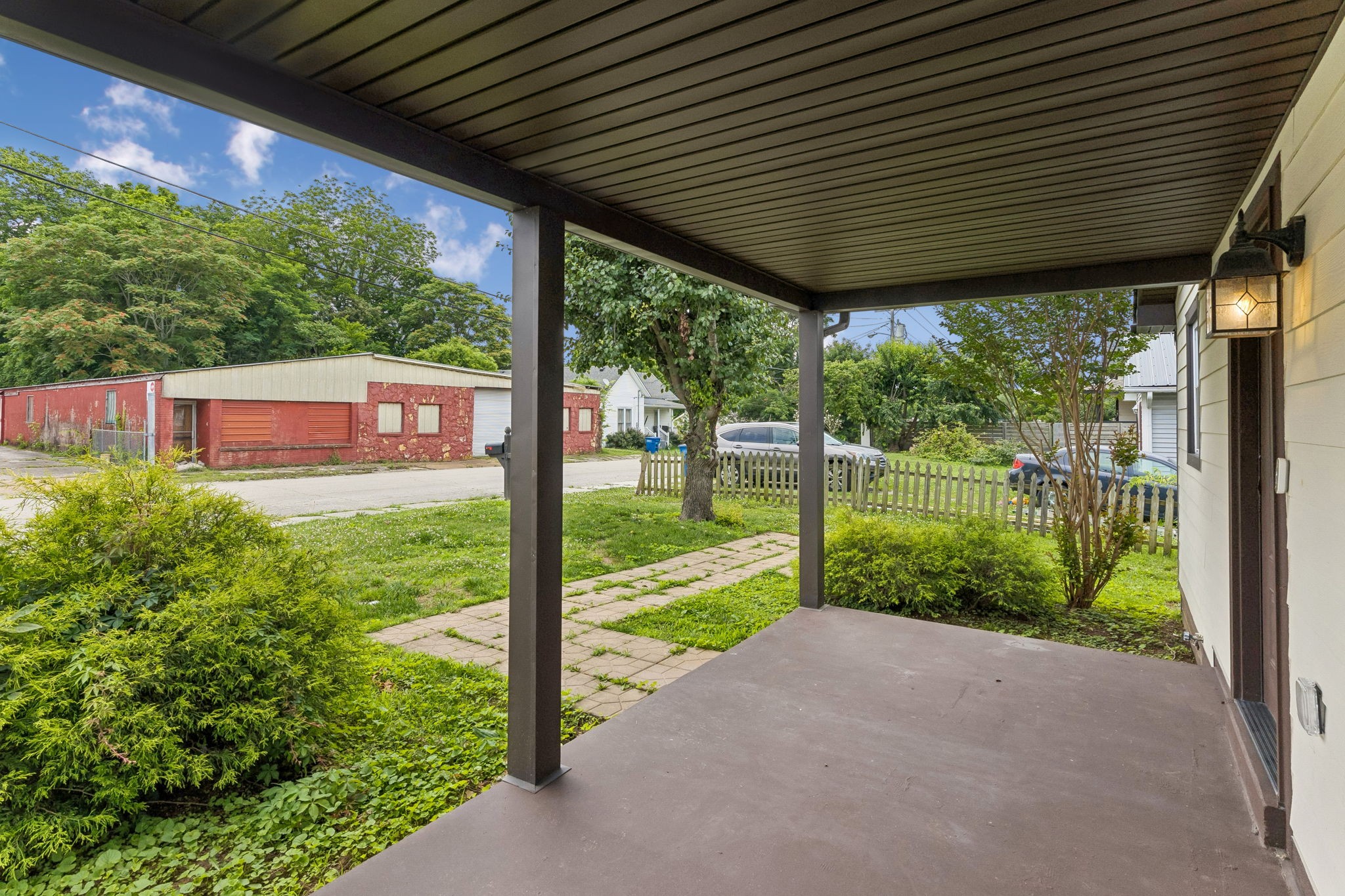 106 Jordan Ave