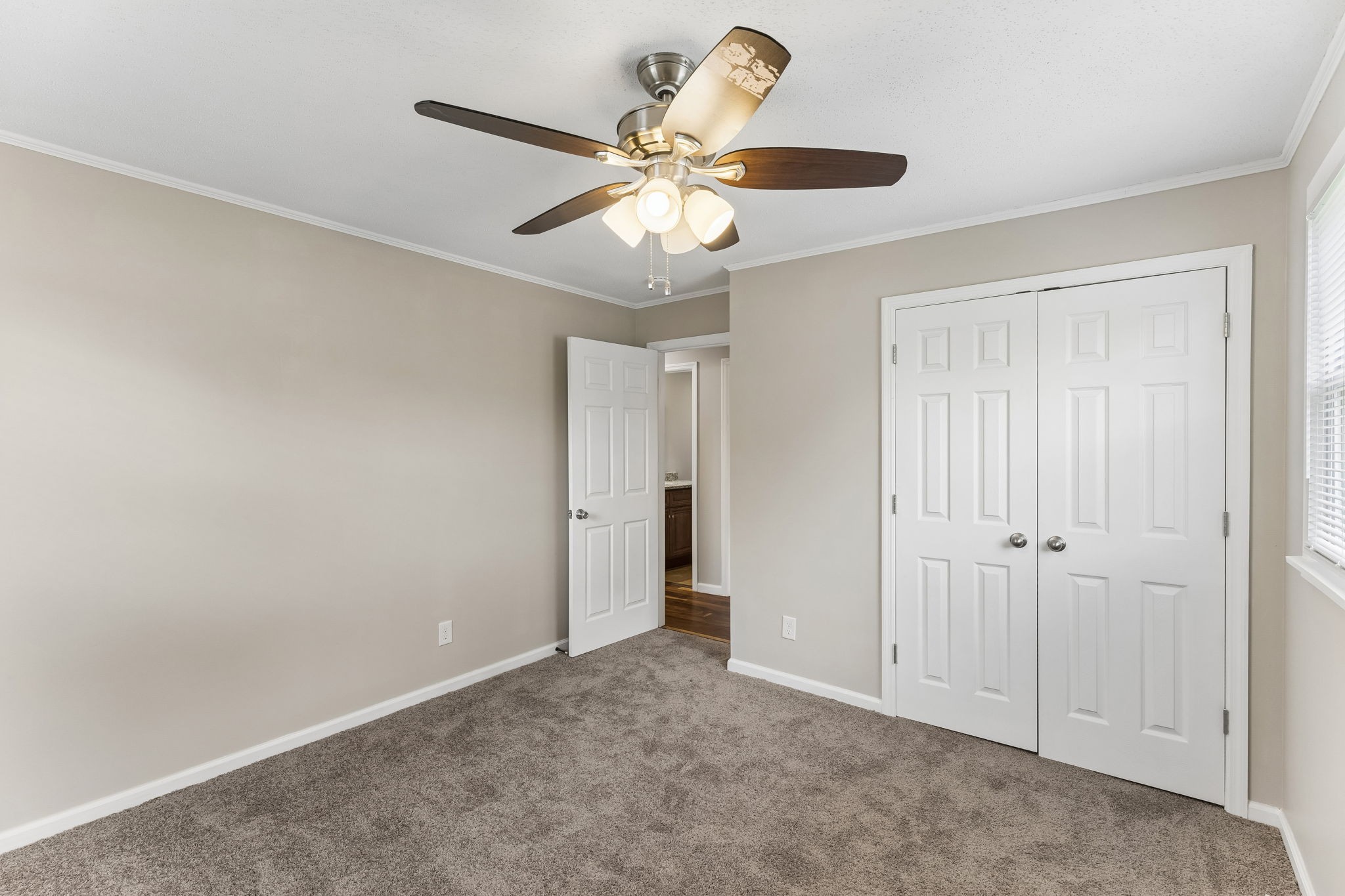 106 Jordan Ave
