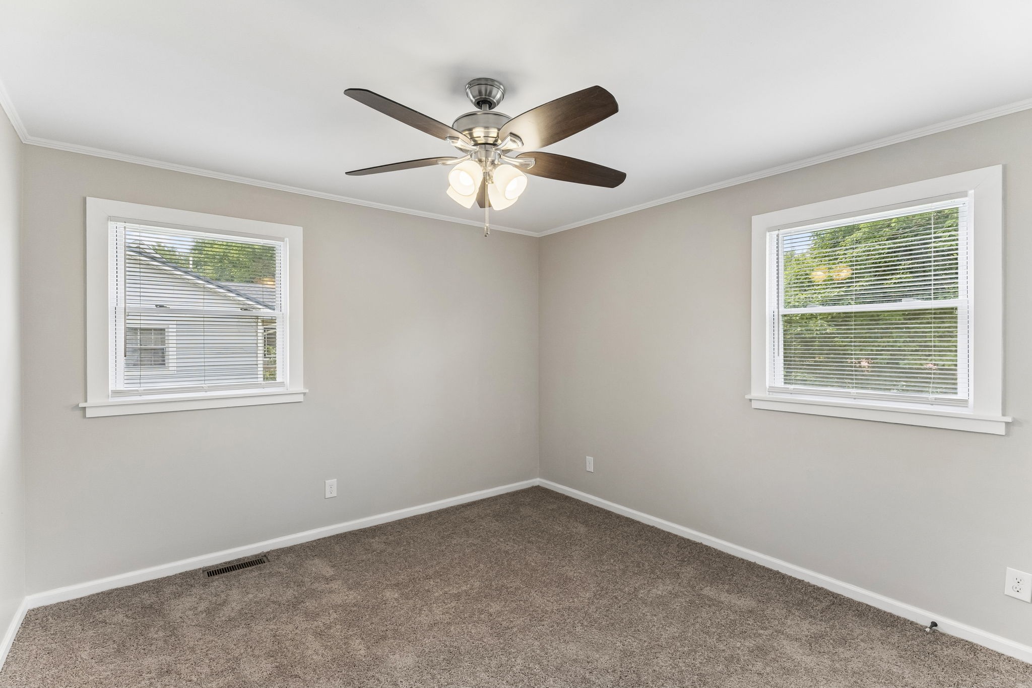 106 Jordan Ave