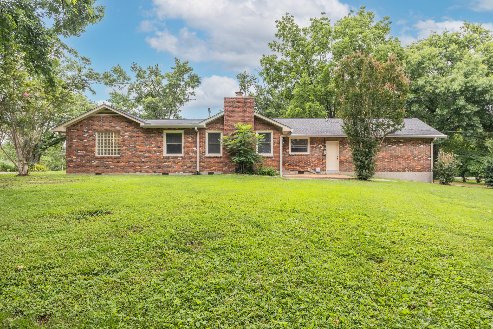 443 Oakley Dr