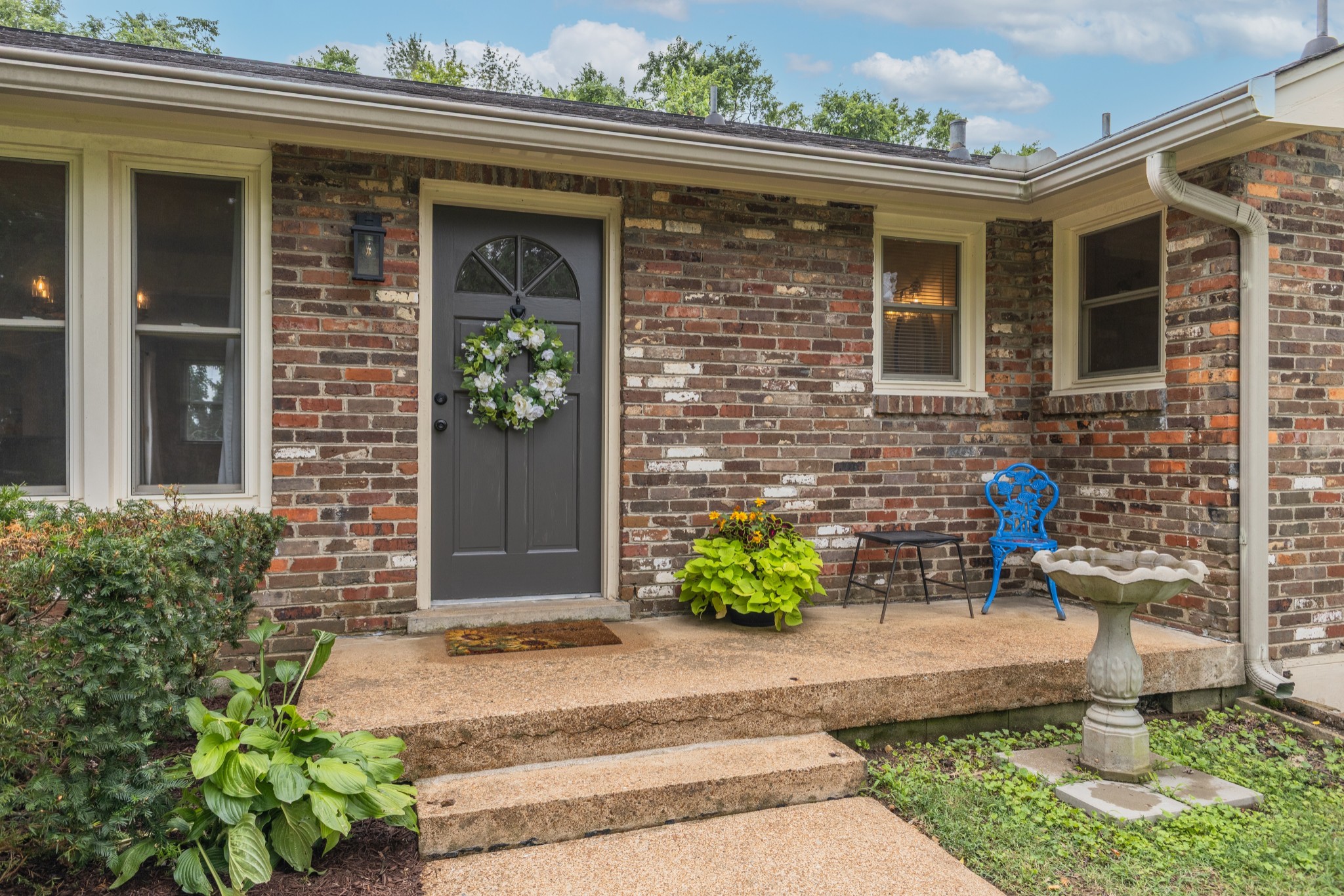 443 Oakley Dr