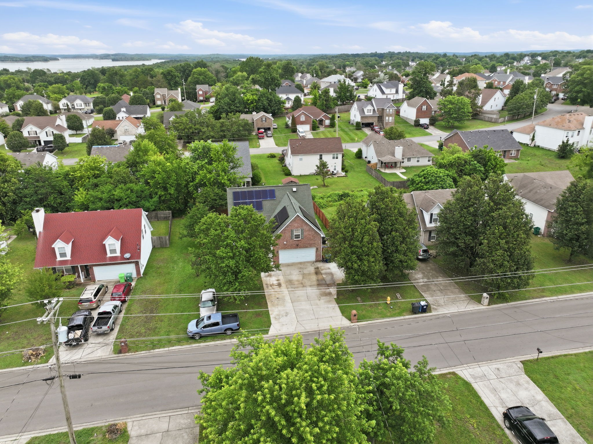 942 Lavergne Ln