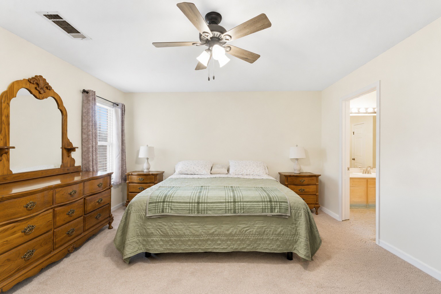 942 Lavergne Ln