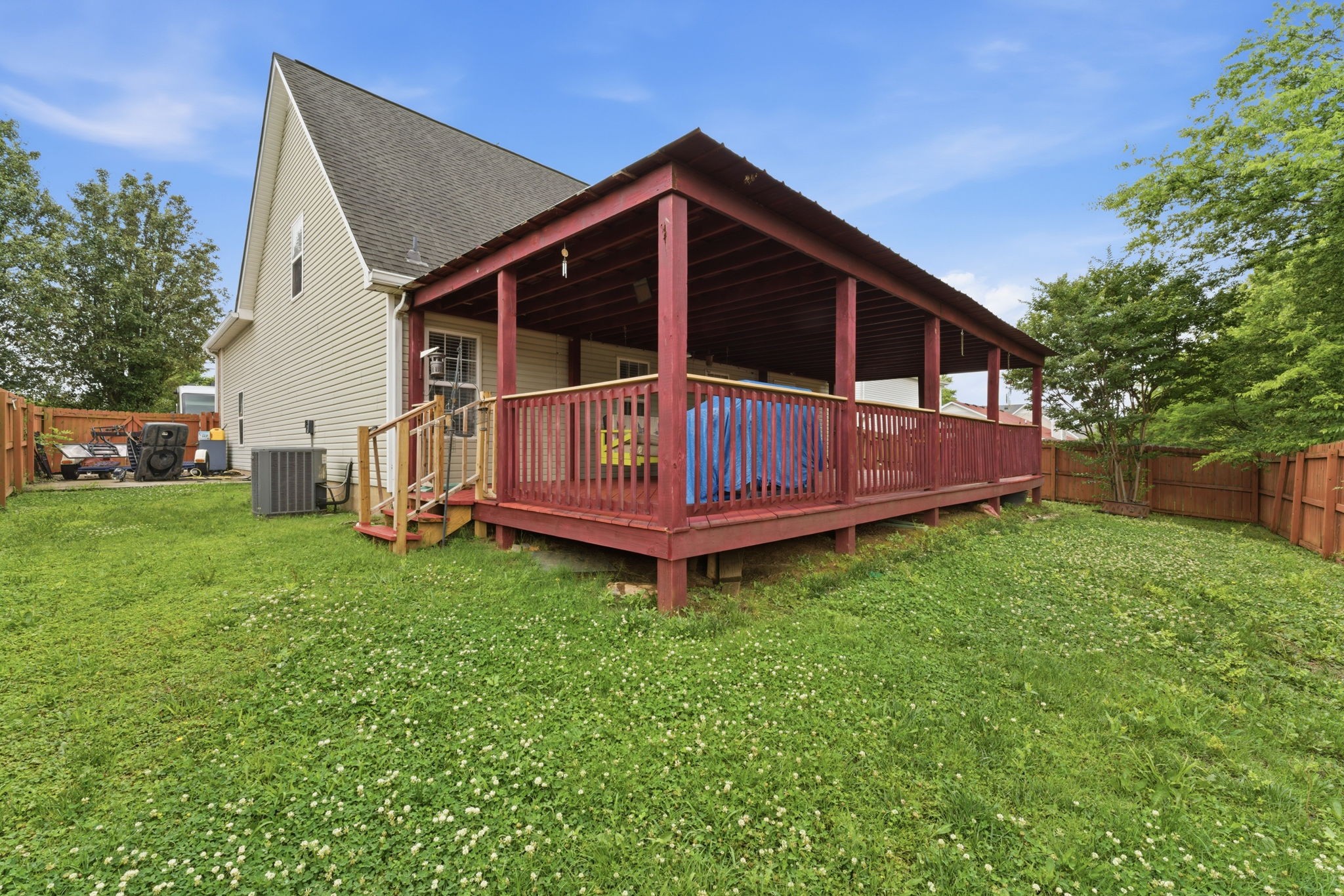 942 Lavergne Ln