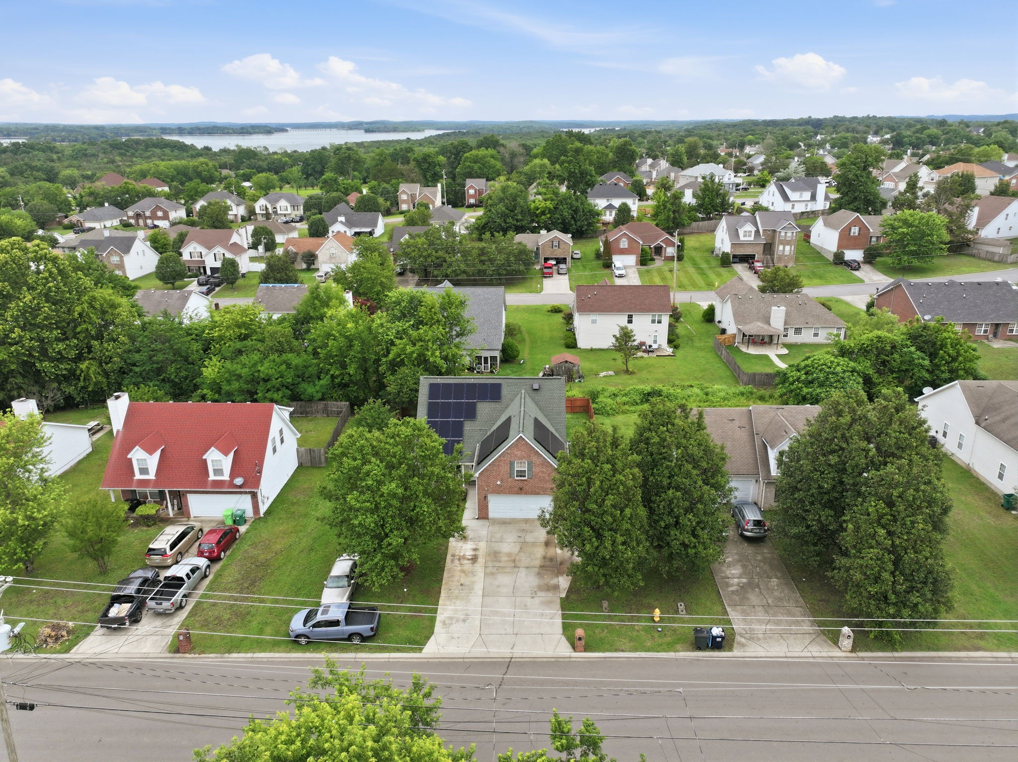 942 Lavergne Ln