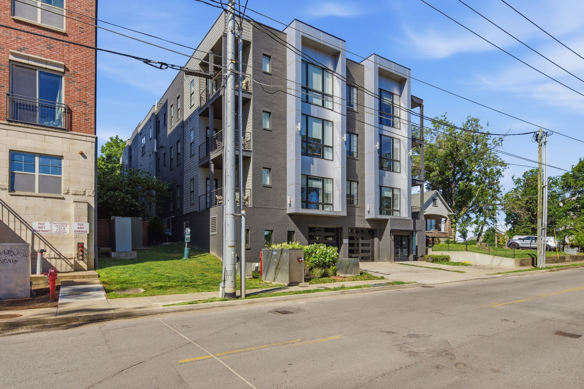 119 Acklen Park Dr Unit: 101