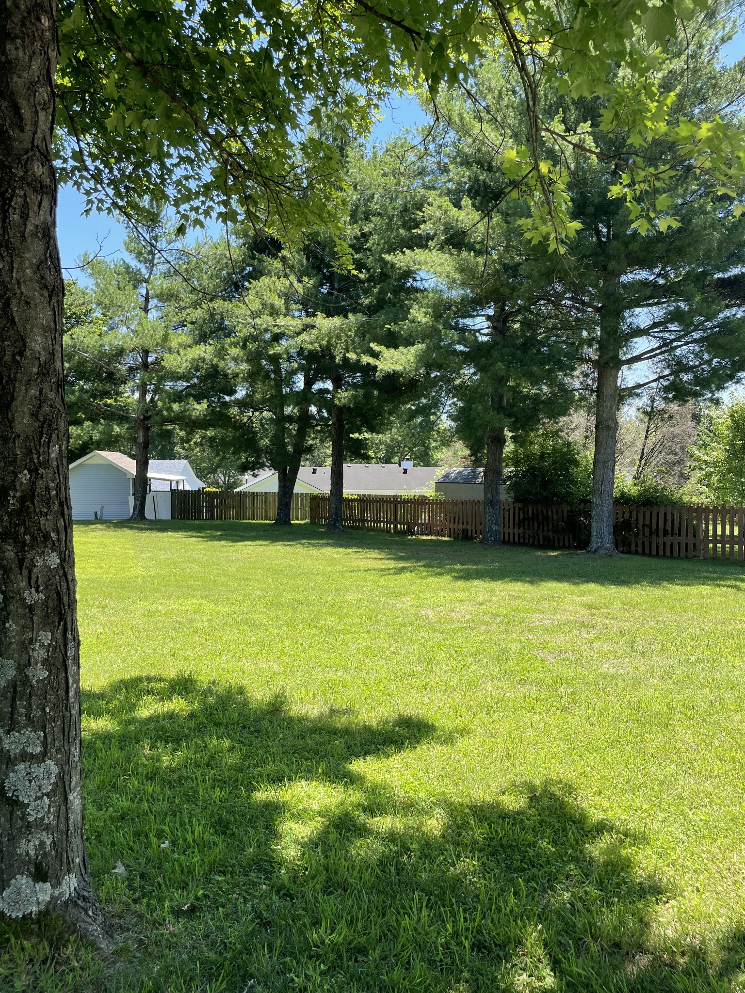 566 Overview Ln