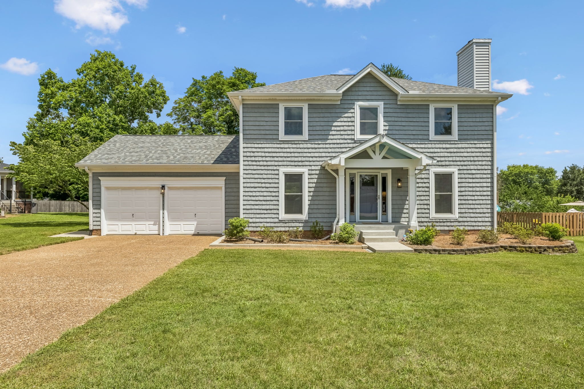566 Overview Ln